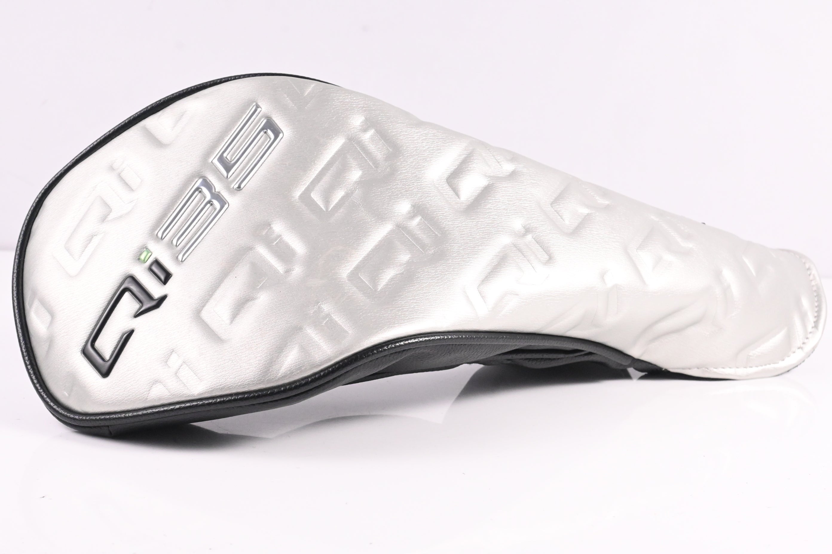 Taylormade Qi35 Max Lite Driver / 12 Degree / Regular Flex Vanquish 4 Shaft