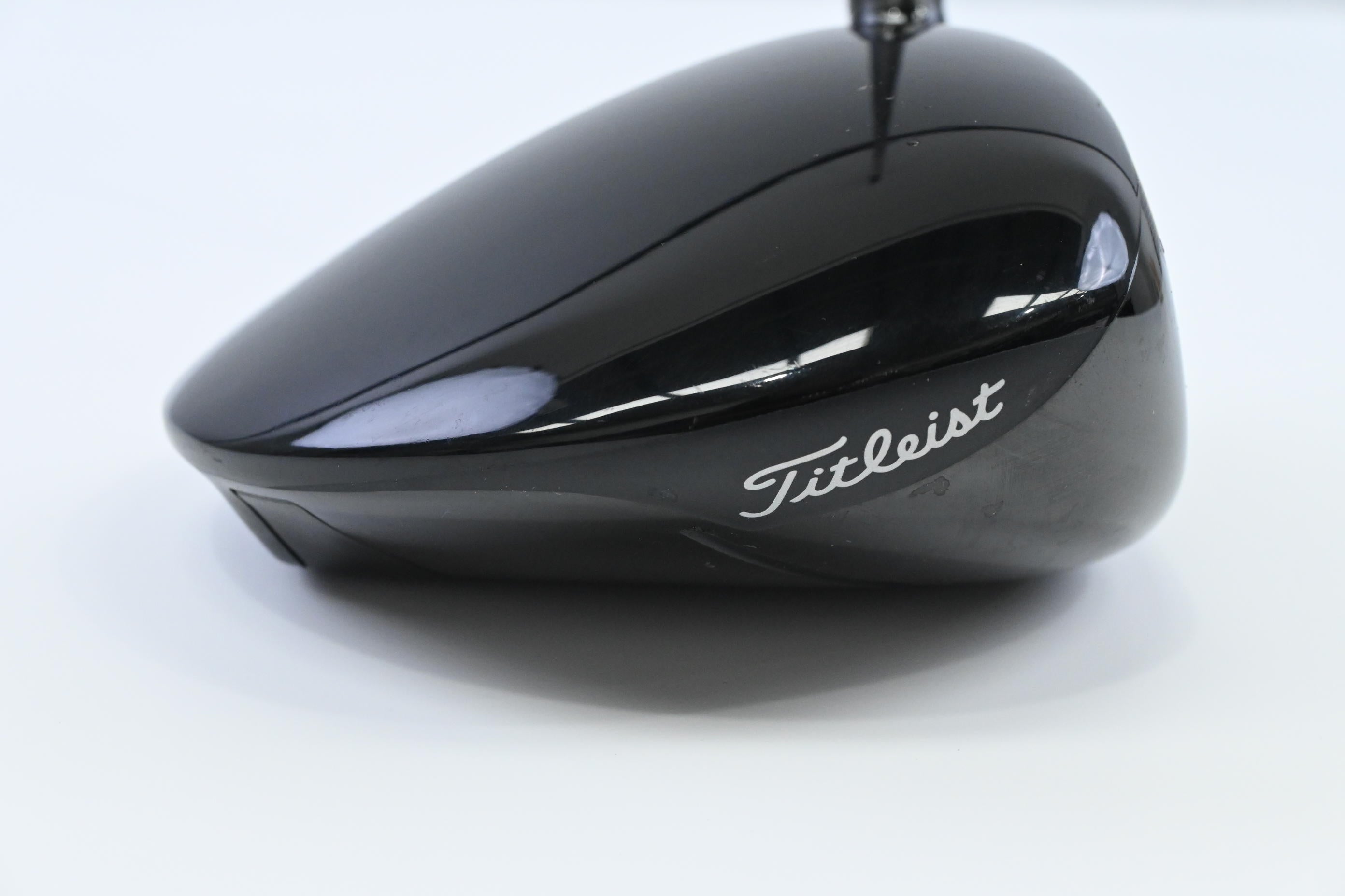 Titleist TSR2 Driver / 10 Degree / Regular Flex HZRDUS Gen4 Red CB 50 Shaft