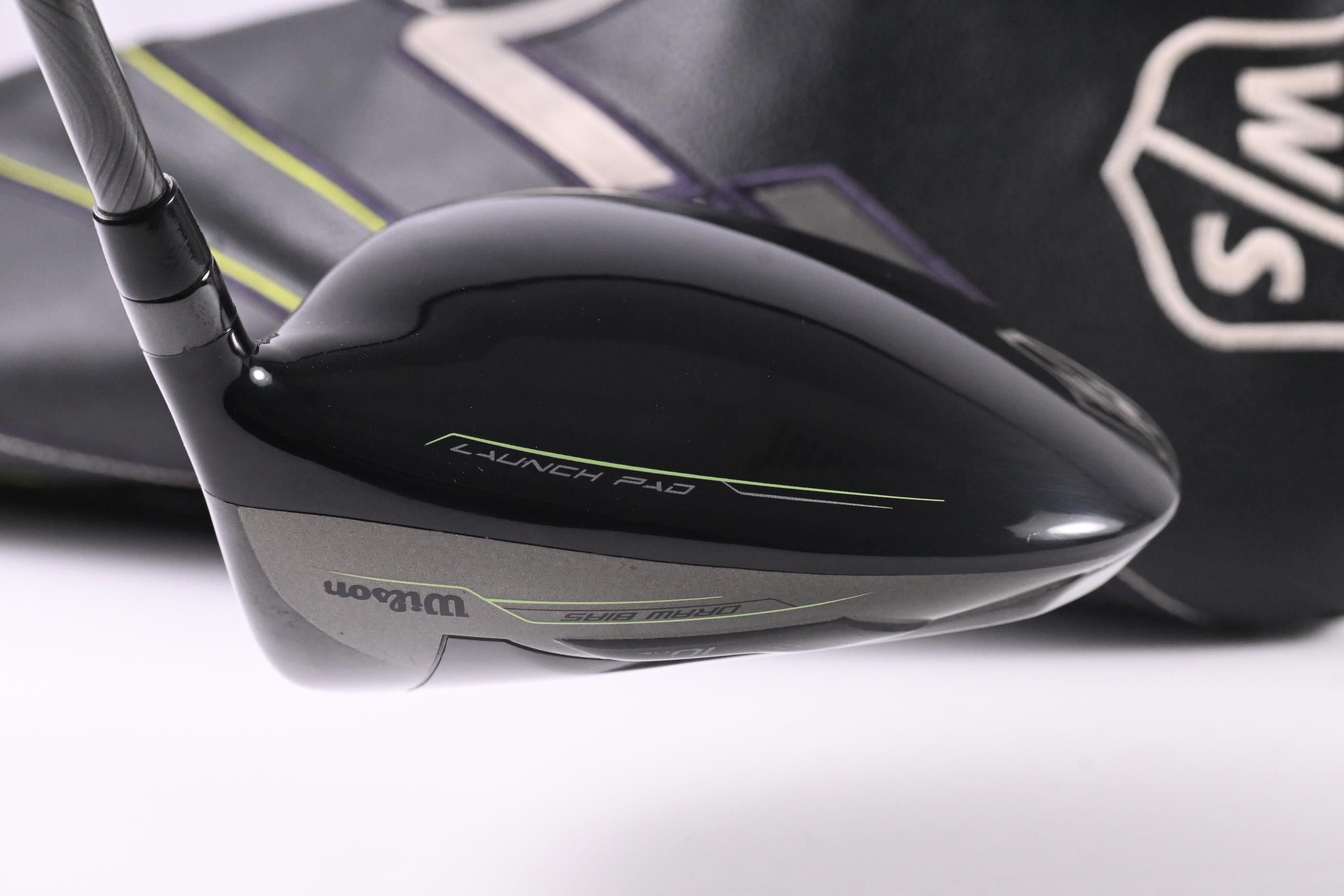 Wilson Launch Pad 2022 Driver / 10.5 Degree / Regular Flex EvenFlow 55 Shaft