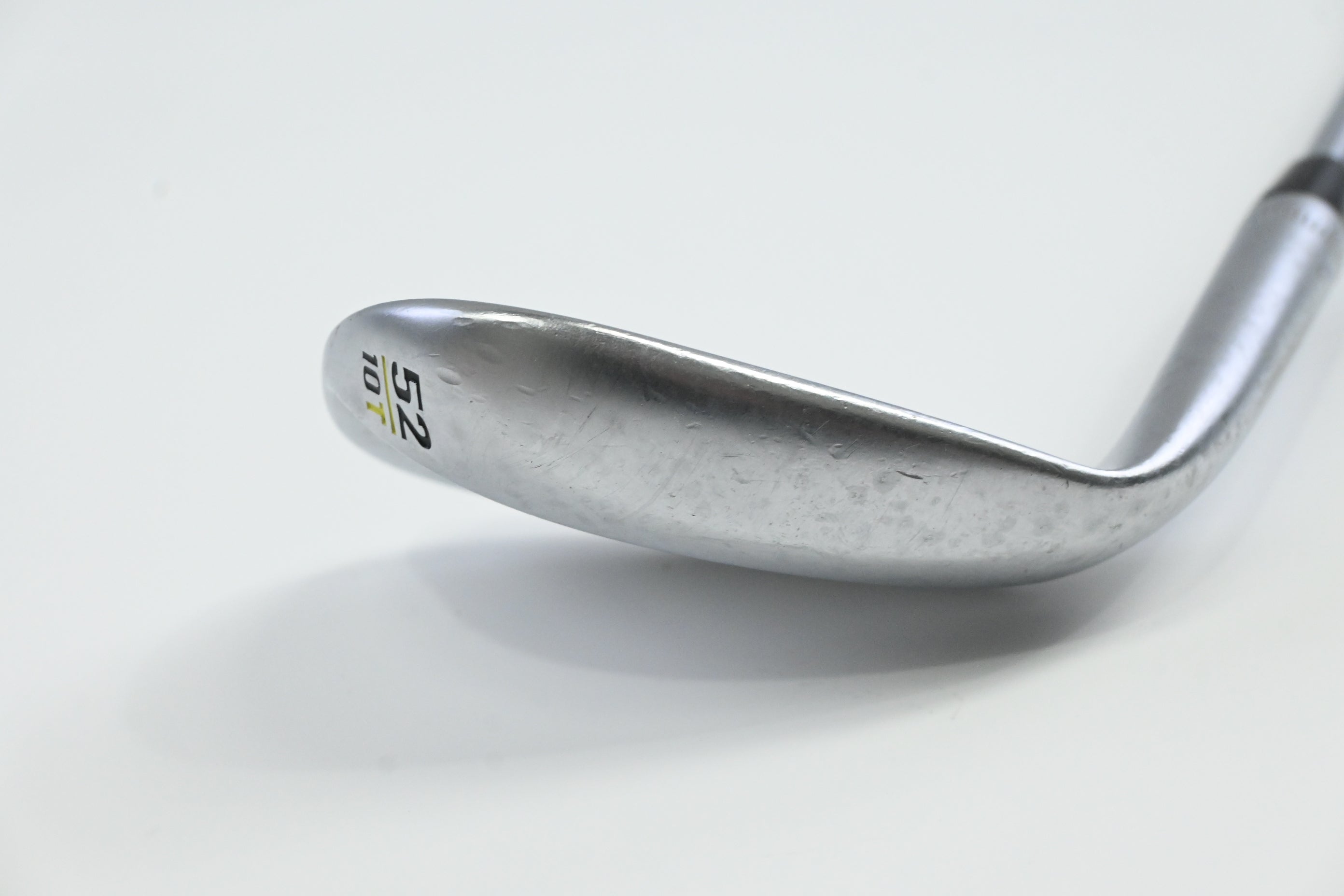 Callaway Mack Daddy 2 Tour Grind Gap Wedge / 52 Degree / Wedge Flex Dynamic Gold