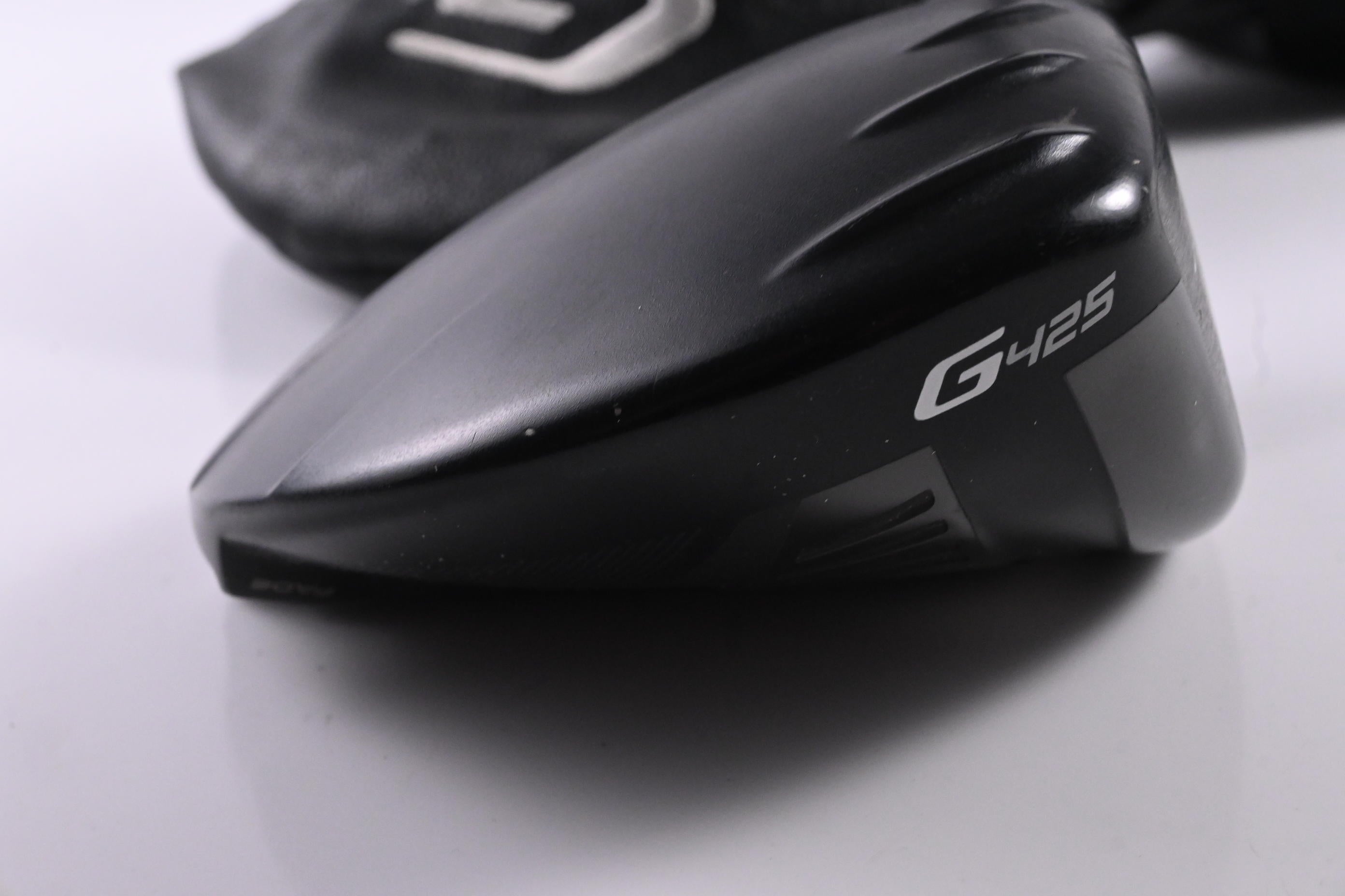 Ping G425 Max Driver / 10.5 Degree / Stiff Flex Aldila Rogue Silver 70 Shaft