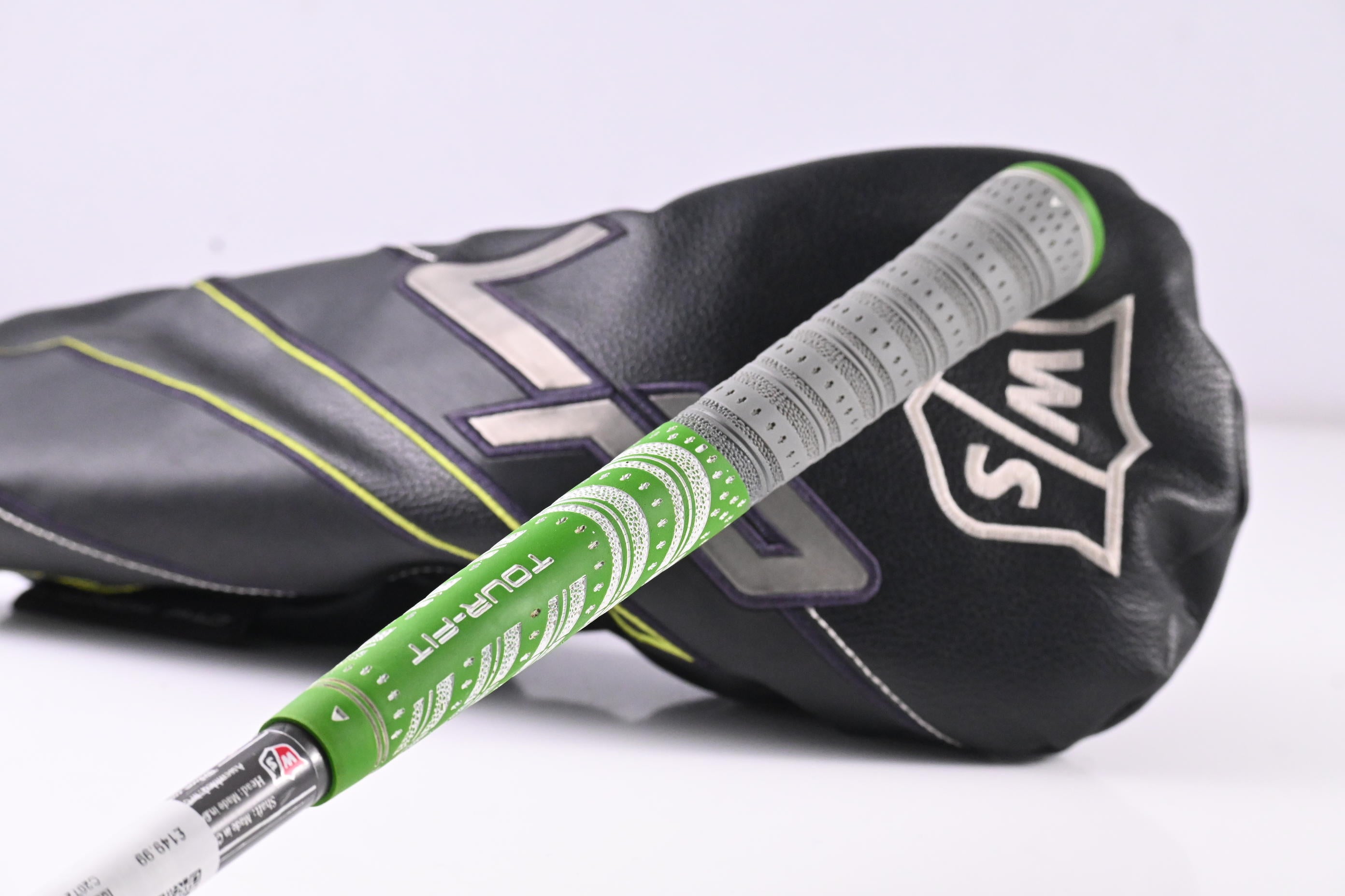 Wilson Launch Pad 2022 Driver / 10.5 Degree / Regular Flex EvenFlow 55 Shaft