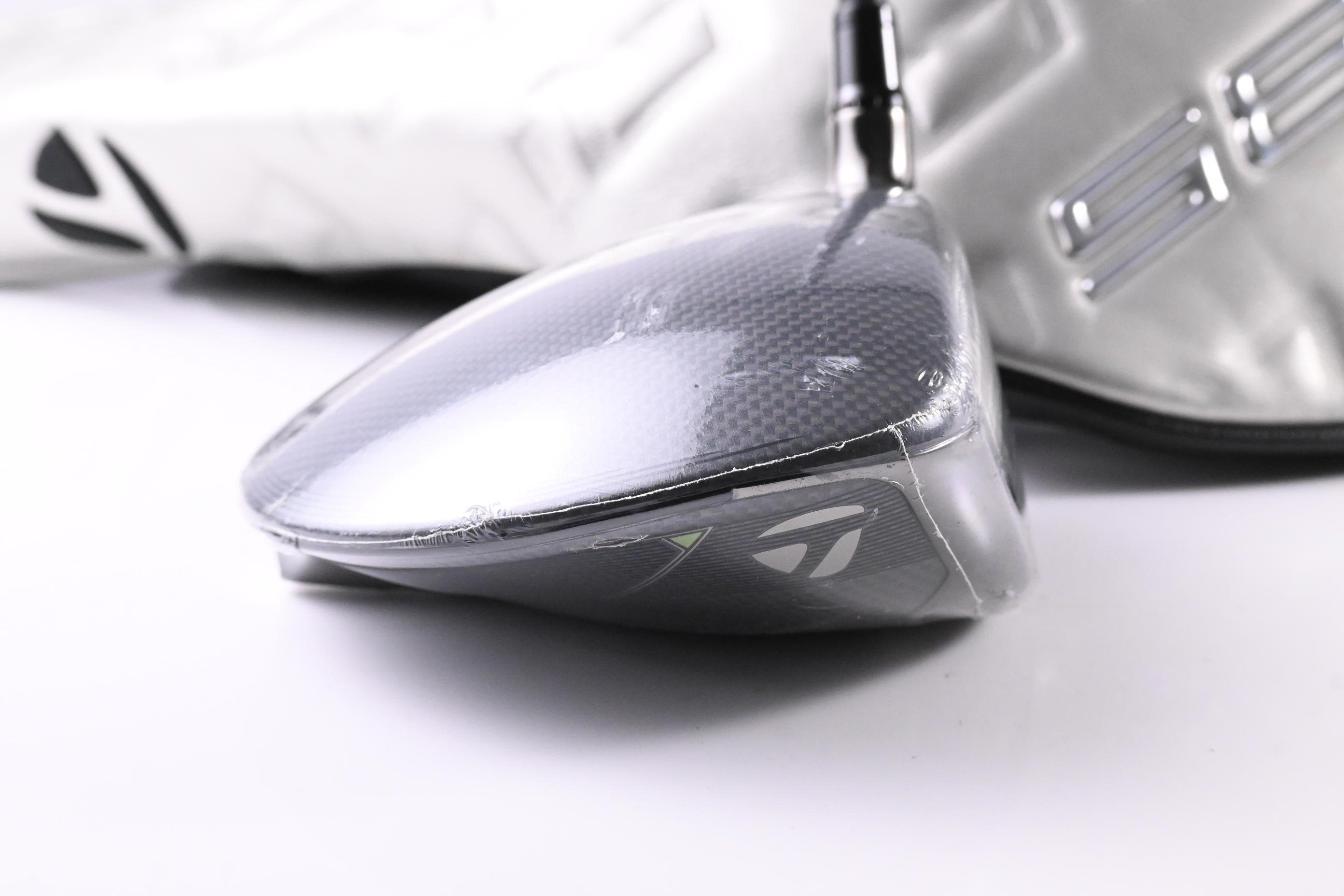 Taylormade Qi35 Driver / 12 Degree / Regular Flex Fujikura Ventus Blue '25 5