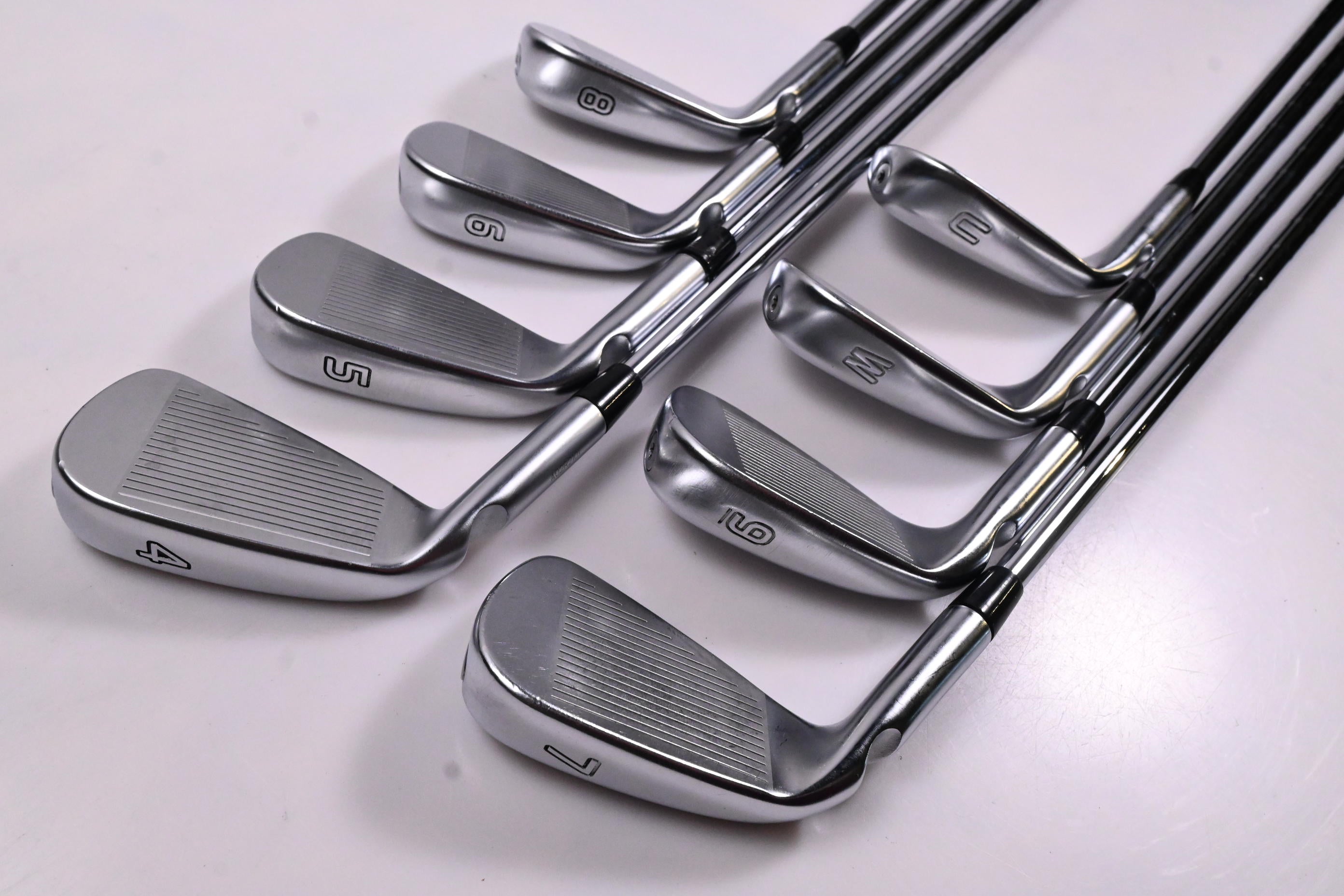 Ping i525 Irons / 4-PW+UW / Red Dot / Stiff Flex N.S.PRO Modus 3 Tour 105 Shafts