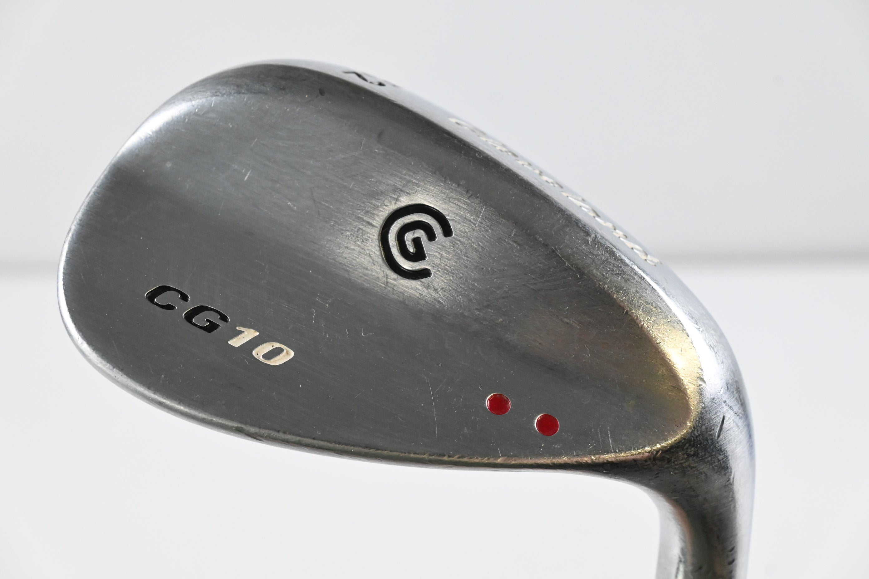 Cleveland CG10 Gap Wedge / 52 Degree / Wedge Flex Dynamic Gold Shaft