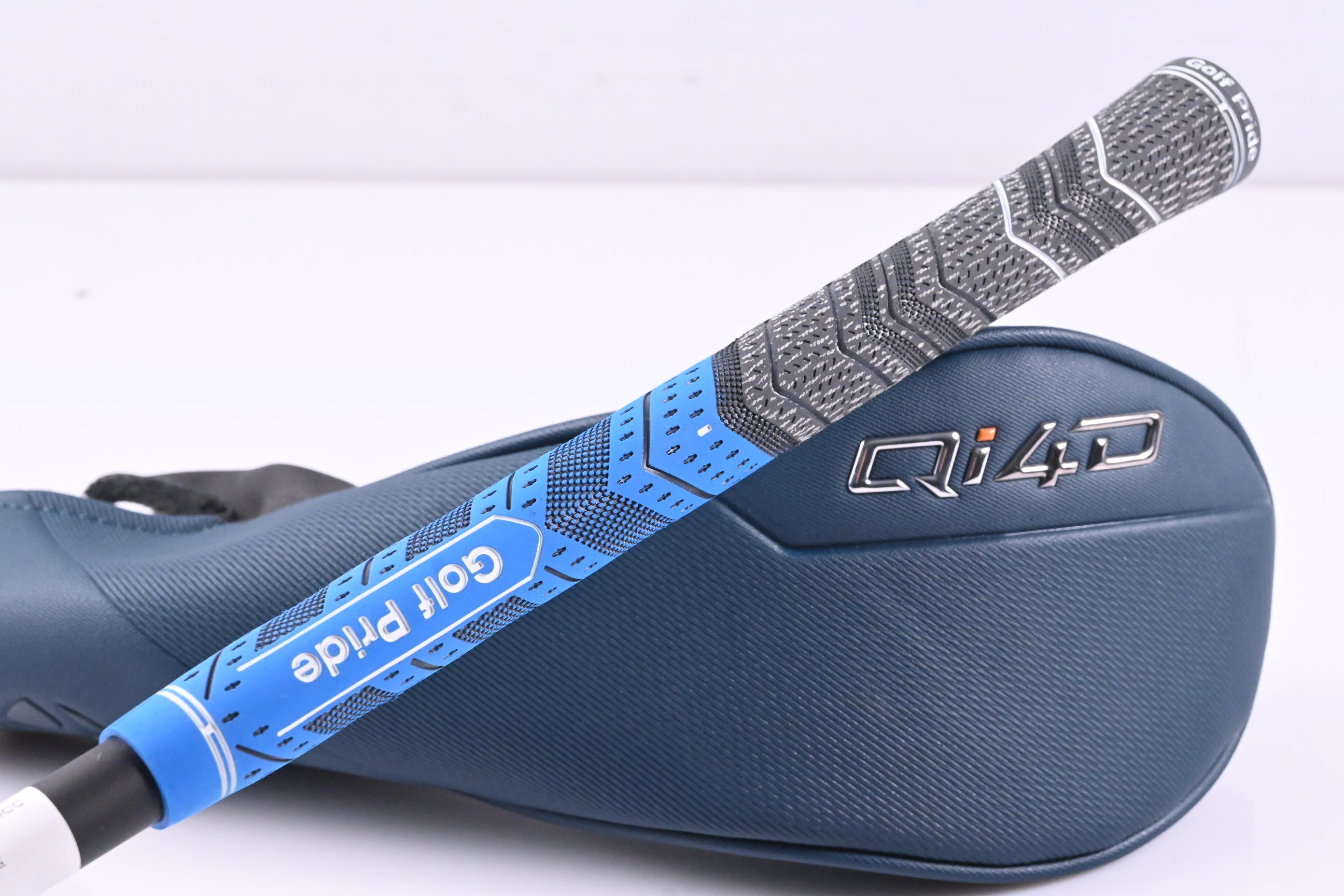 Taylormade Qi4D #9 Wood / 24 Degree / Regular Flex REAX 55 Shaft