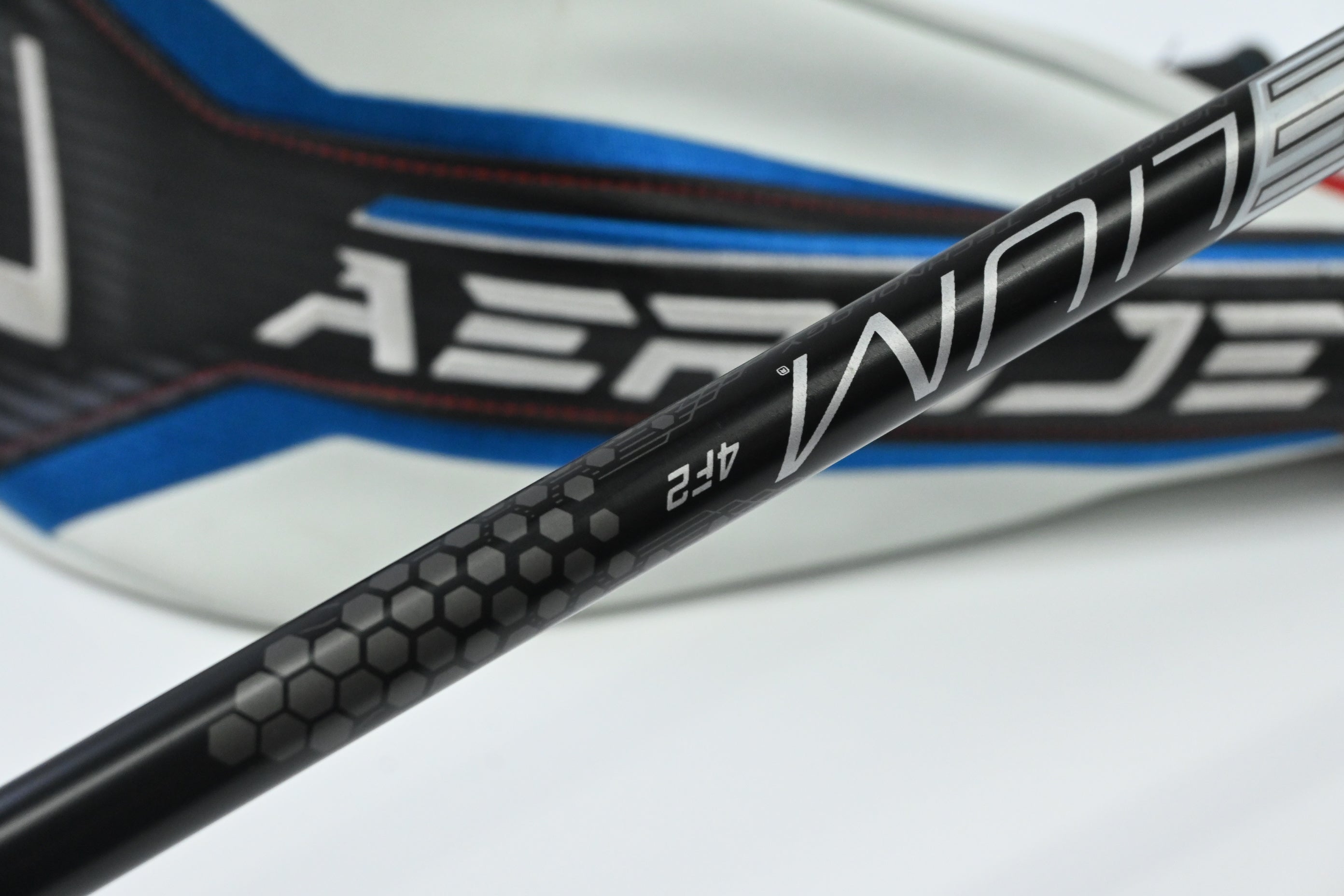Cobra Aerojet Max Driver / 10.5 Degree / Senior Flex UST Helium Nanocore 4 Shaft