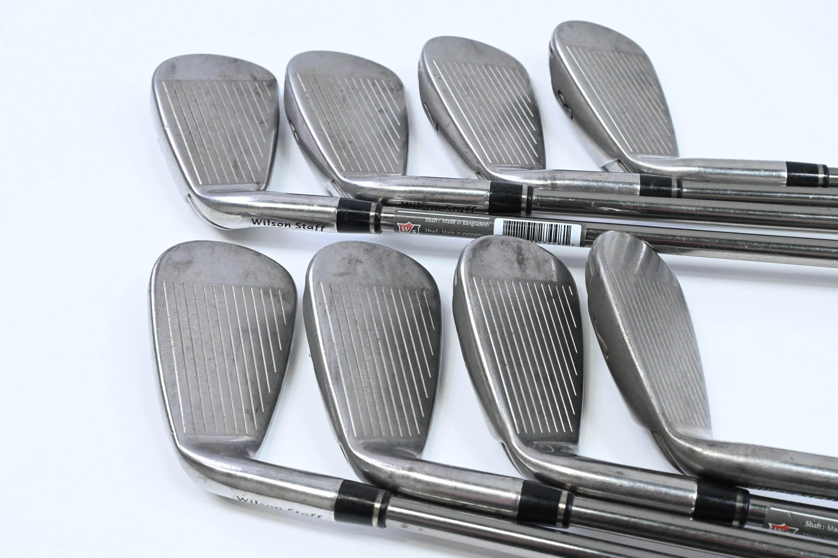 Wilson D200 Irons / 5-PW+GW+SW / Regular Flex UST Elements Chrome 59 Shafts