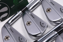 Load image into Gallery viewer, Callaway Apex MB 21 Irons / 4-PW / Black / X-Flex Project X IO 115 Shafts

