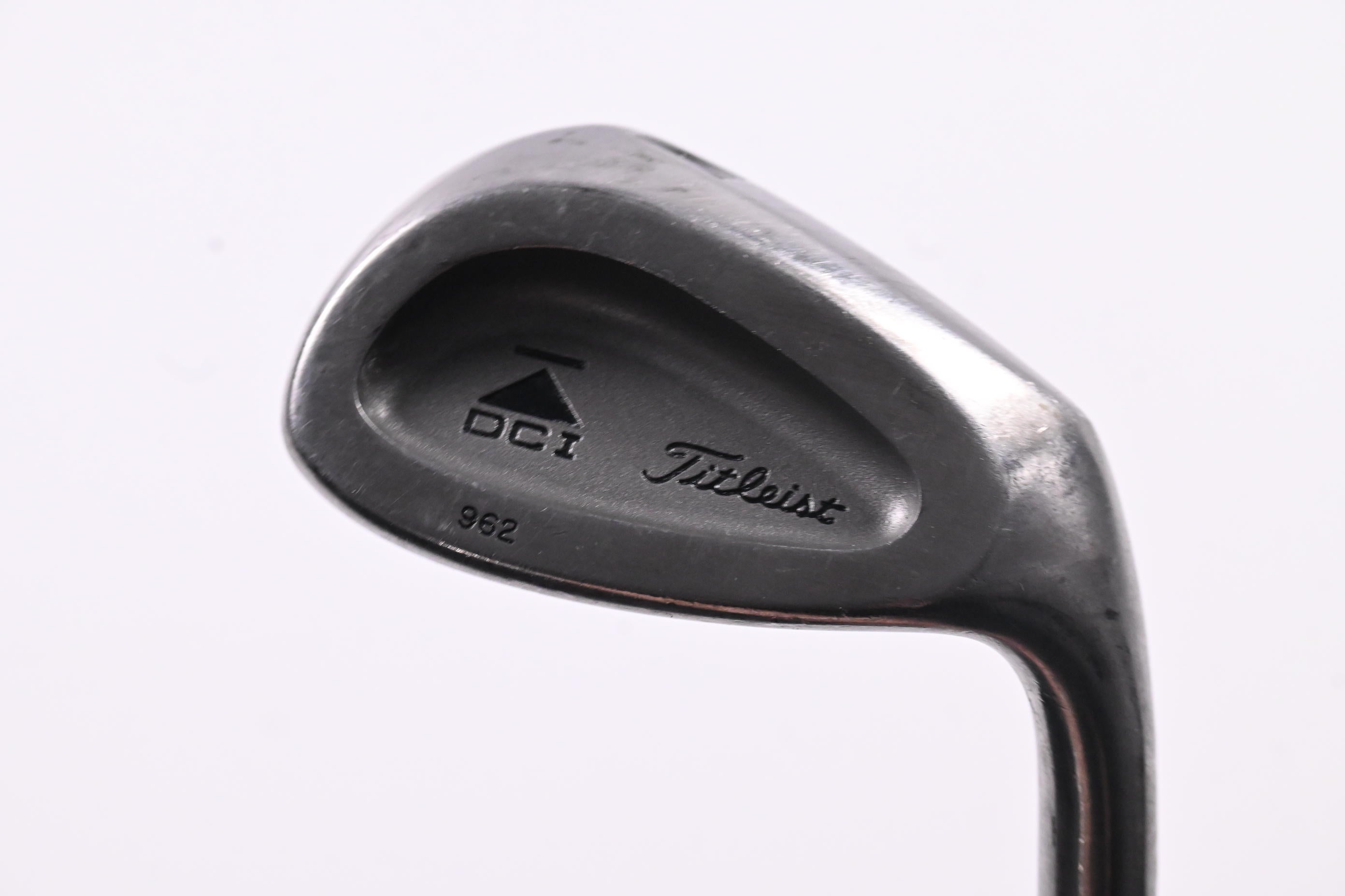 Titleist DCI 962 Pitching Wedge / 46 Degree / Regular Flex Dynamic Gold R300