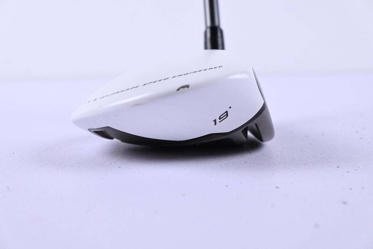 Taylormade RBZ #5 Wood / 19 Degree / Regular Flex Matrix OZIK XCON-5 Shaft