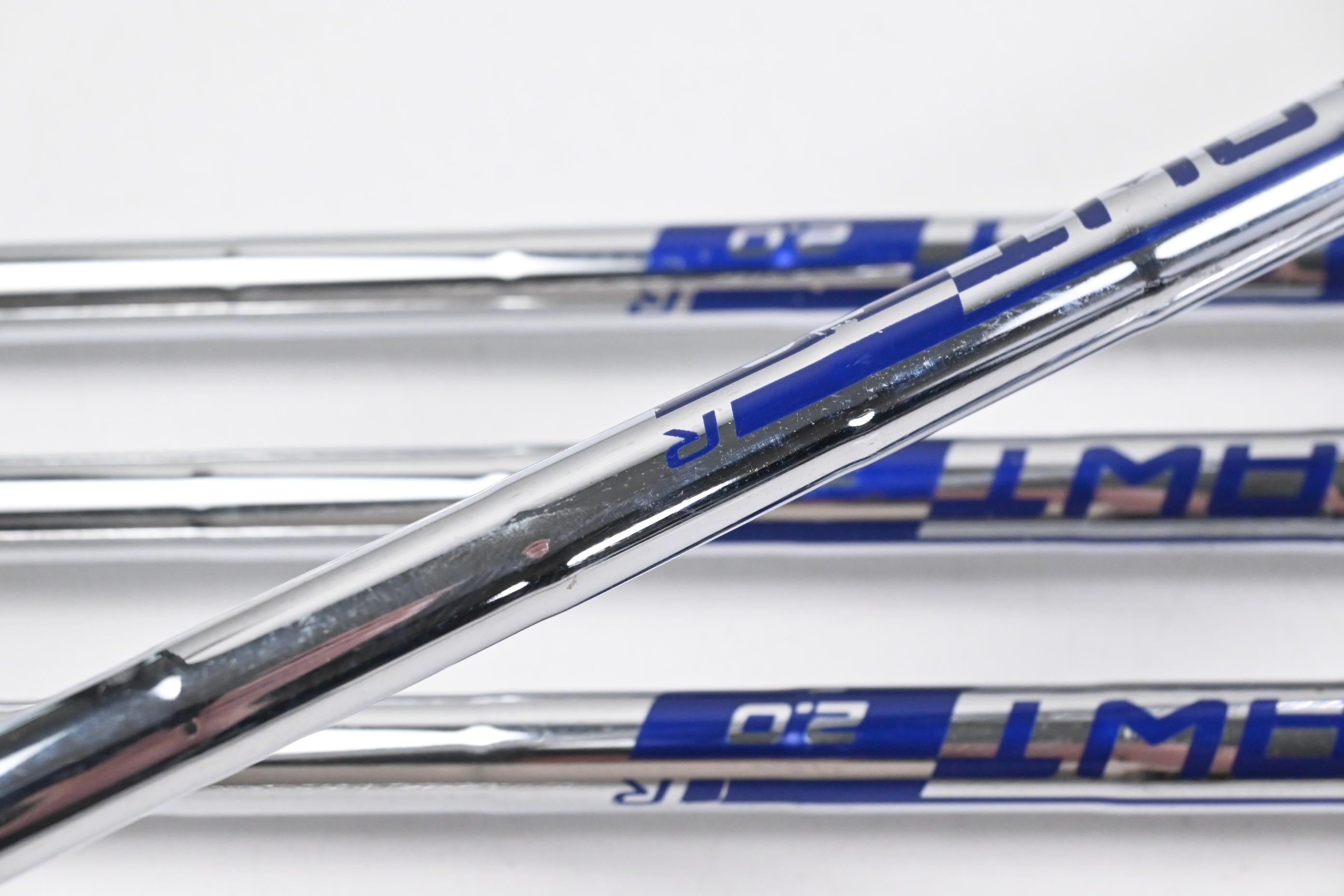 Ping G400 Irons / 6-PW / Red Dot / Regular Flex Ping AWT 2.0 Shafts