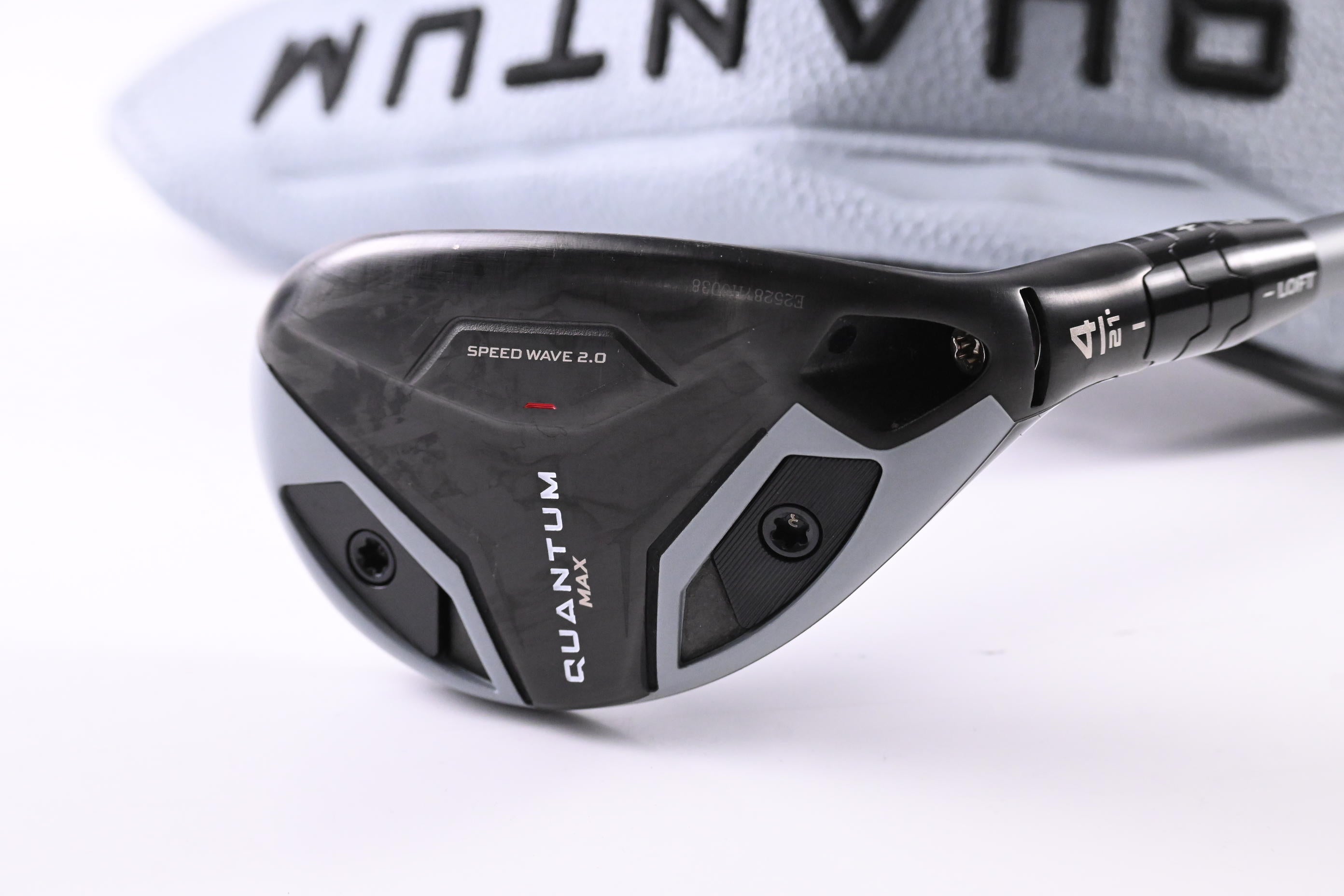 Callaway Quantum Max #4 Hybrid / 21 Degree / Regular Flex Denali Frost Silver 60