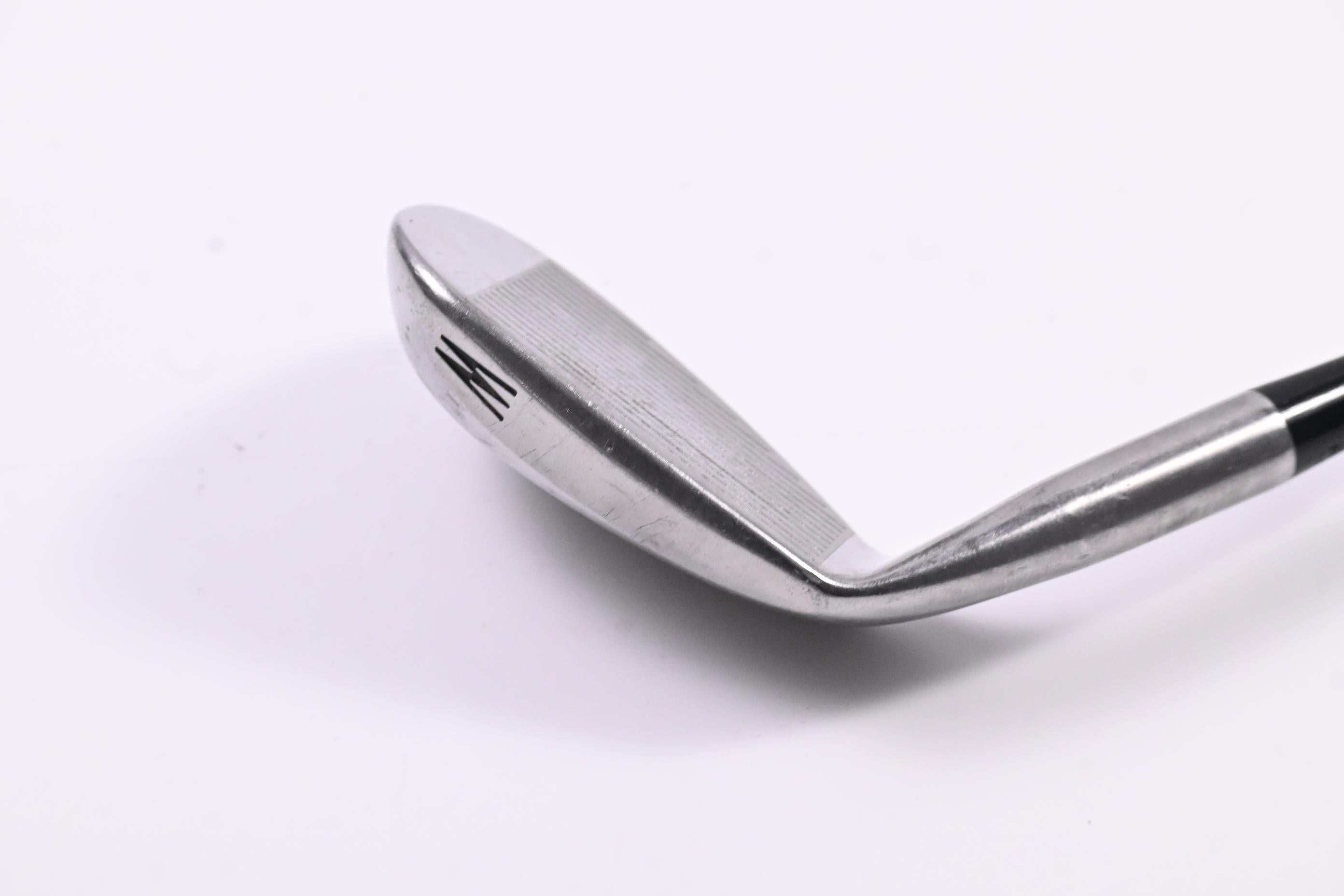 Titleist DCI 962 Pitching Wedge / 46 Degree / Regular Flex Dynamic Gold R300