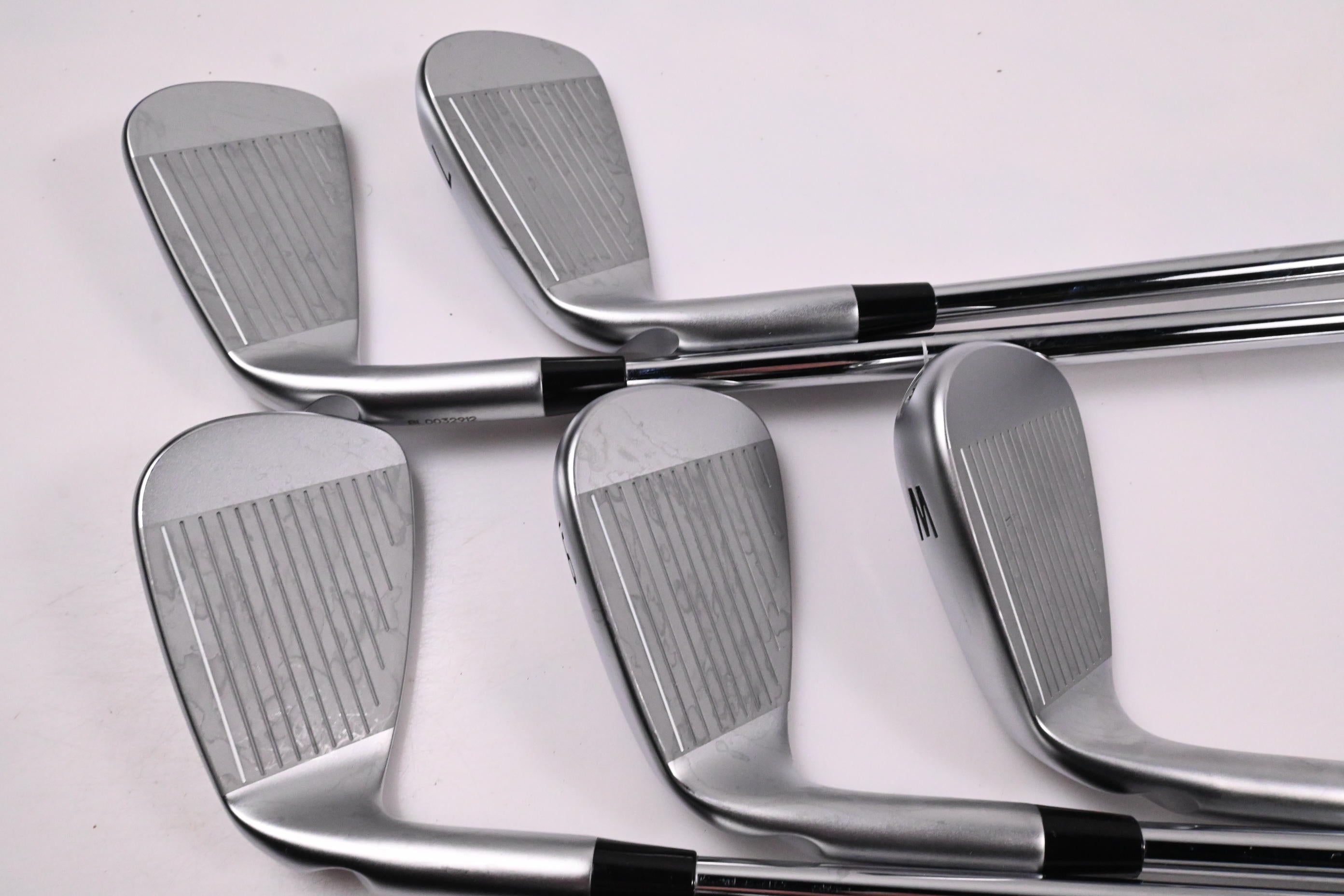 Ping I240 Irons / 6-PW / Silver Dot / Stiff Flex Dynamic Gold 120 S300 Shafts