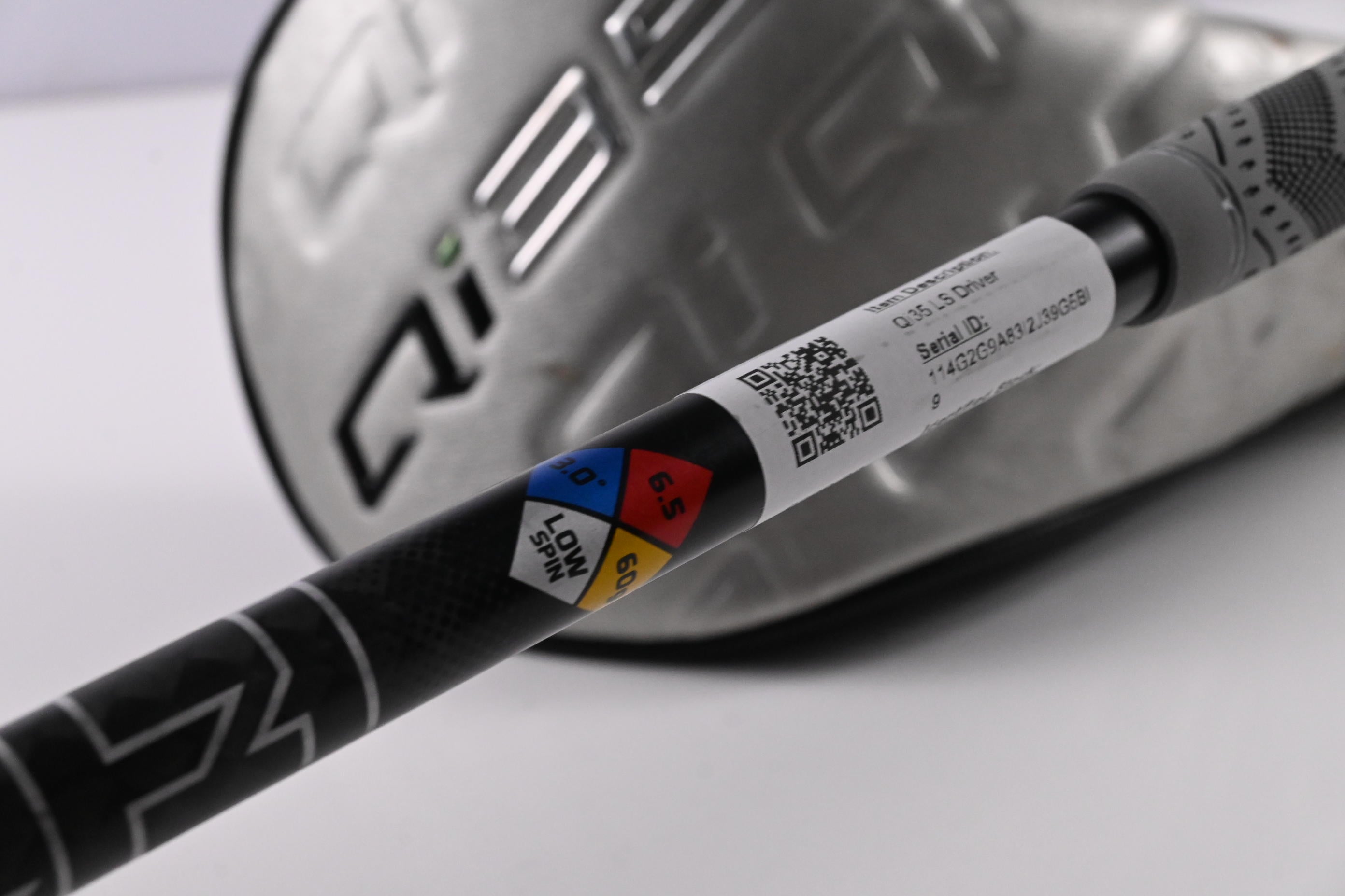 Taylormade Qi35 LS Driver / 10.5 Degree / X-Flex Hzruds Gen5 Black 60 Shaft