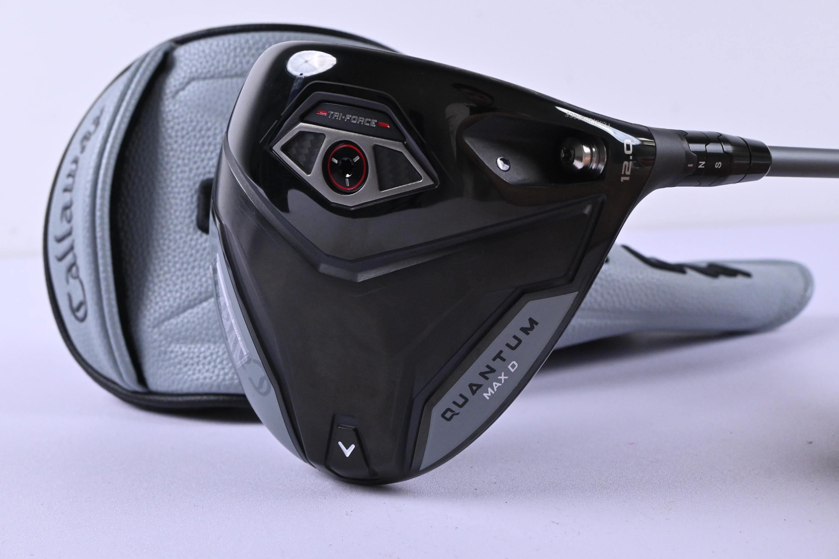 Callaway Quantum Max D Driver / 12 Degree / Stiff Flex Denali Frost Silver 50