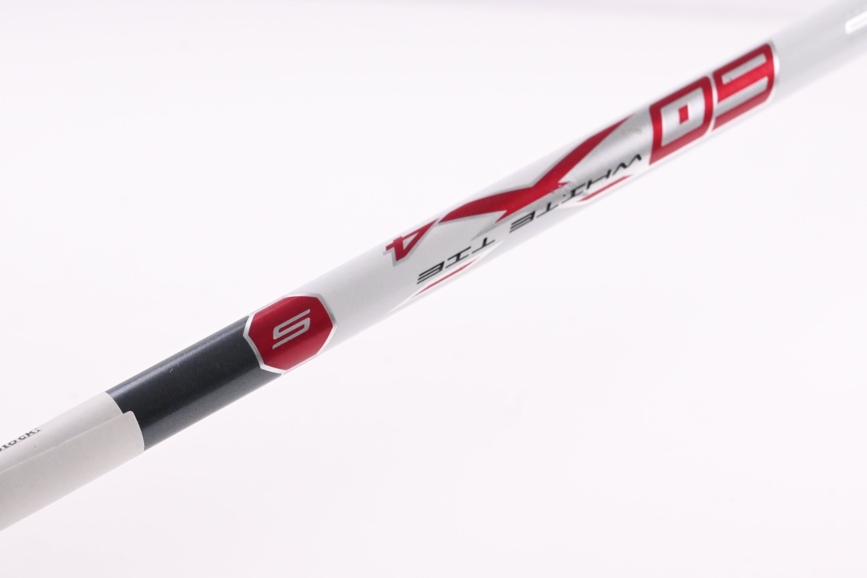 Taylormade M2 2016 Driver / 9.5 Degree / Stiff Flex Matrix Ozik White Tie X4 60