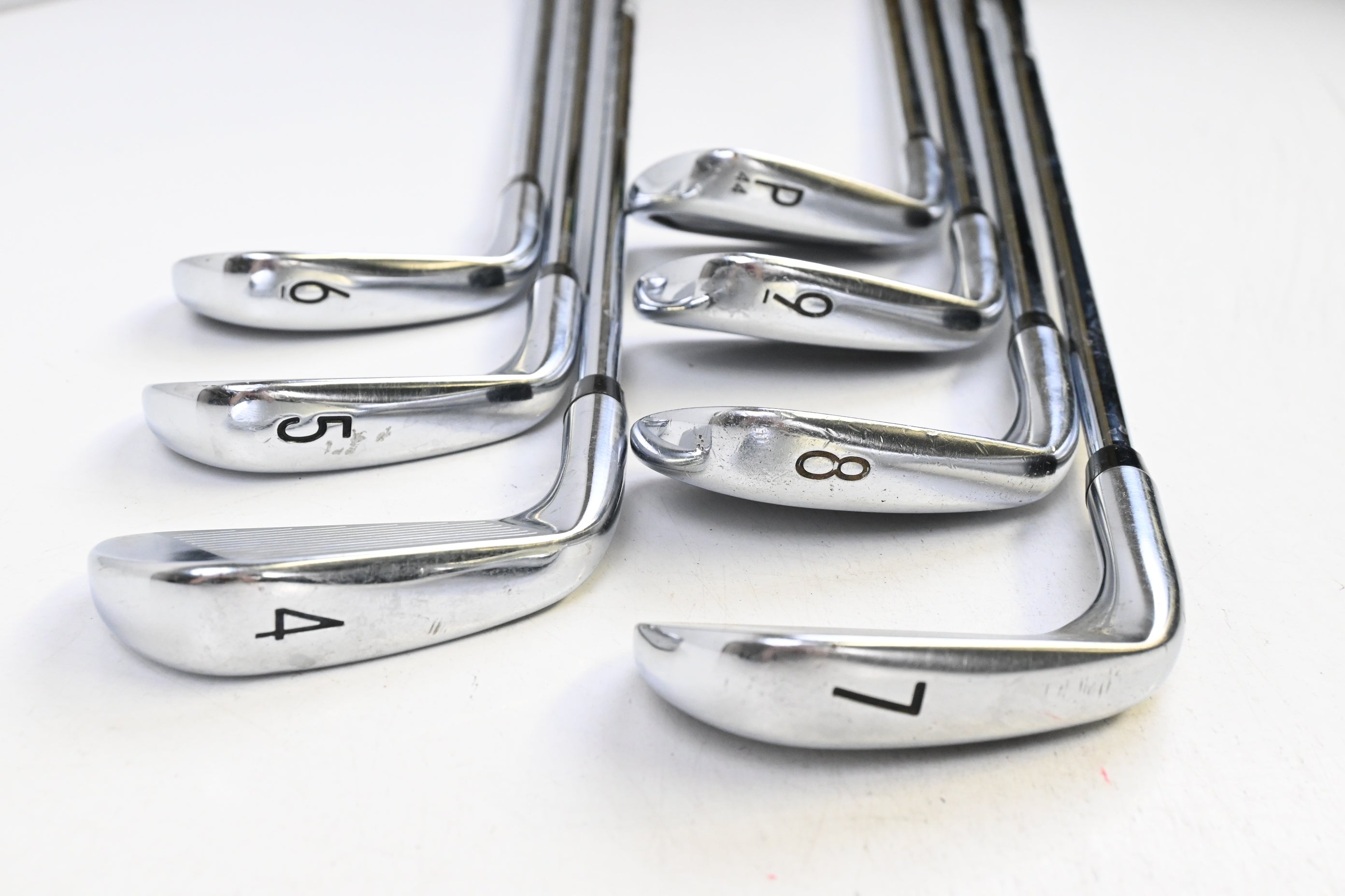 Titleist T100 S 2019 Irons / 4-PW / Stiff Flex AMT Tour White S300 Steel Shafts