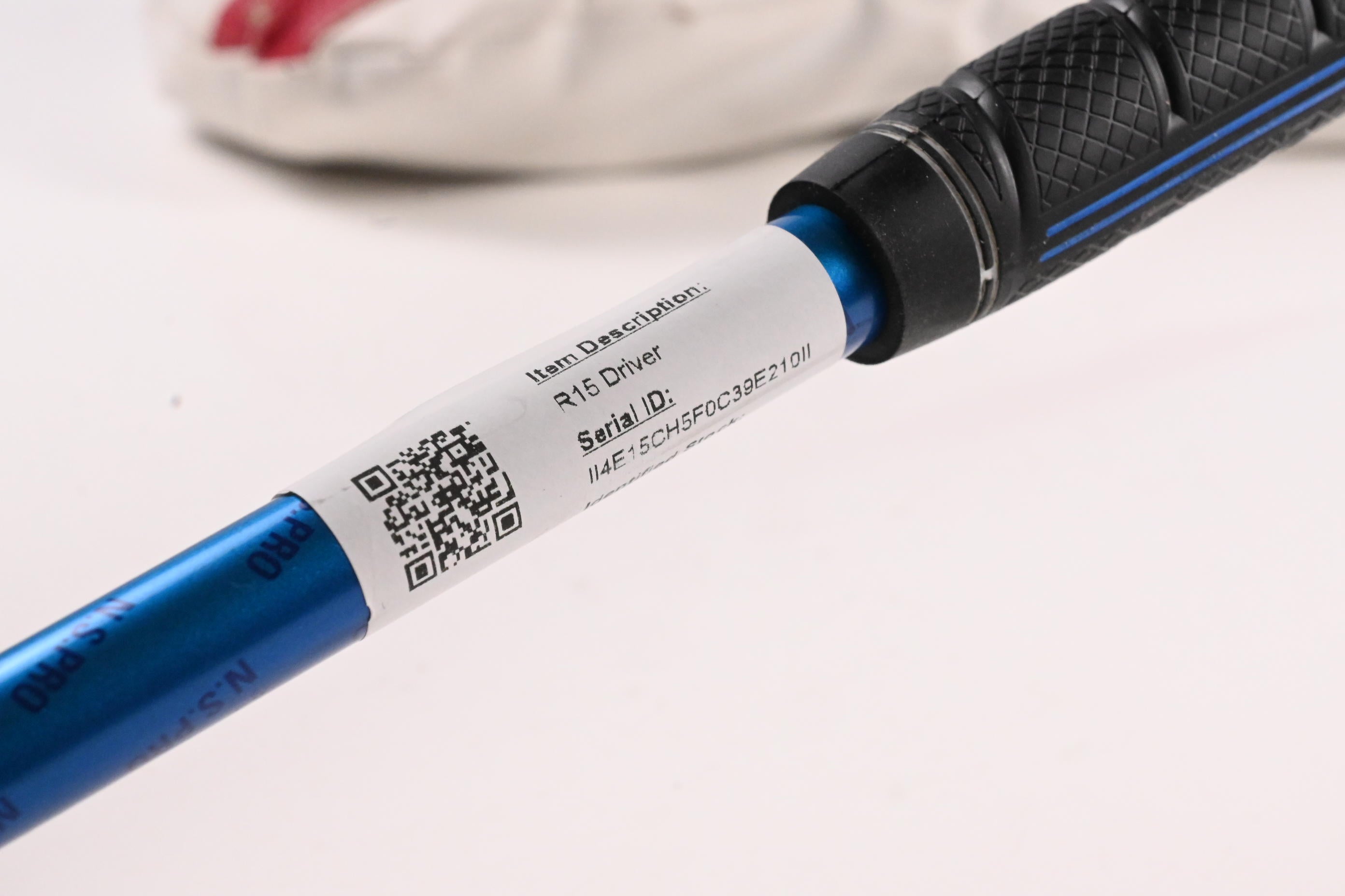 Taylormade R15 Driver / 10.5 Degree / Regular Flex N.S.Pro Regio Formula 65