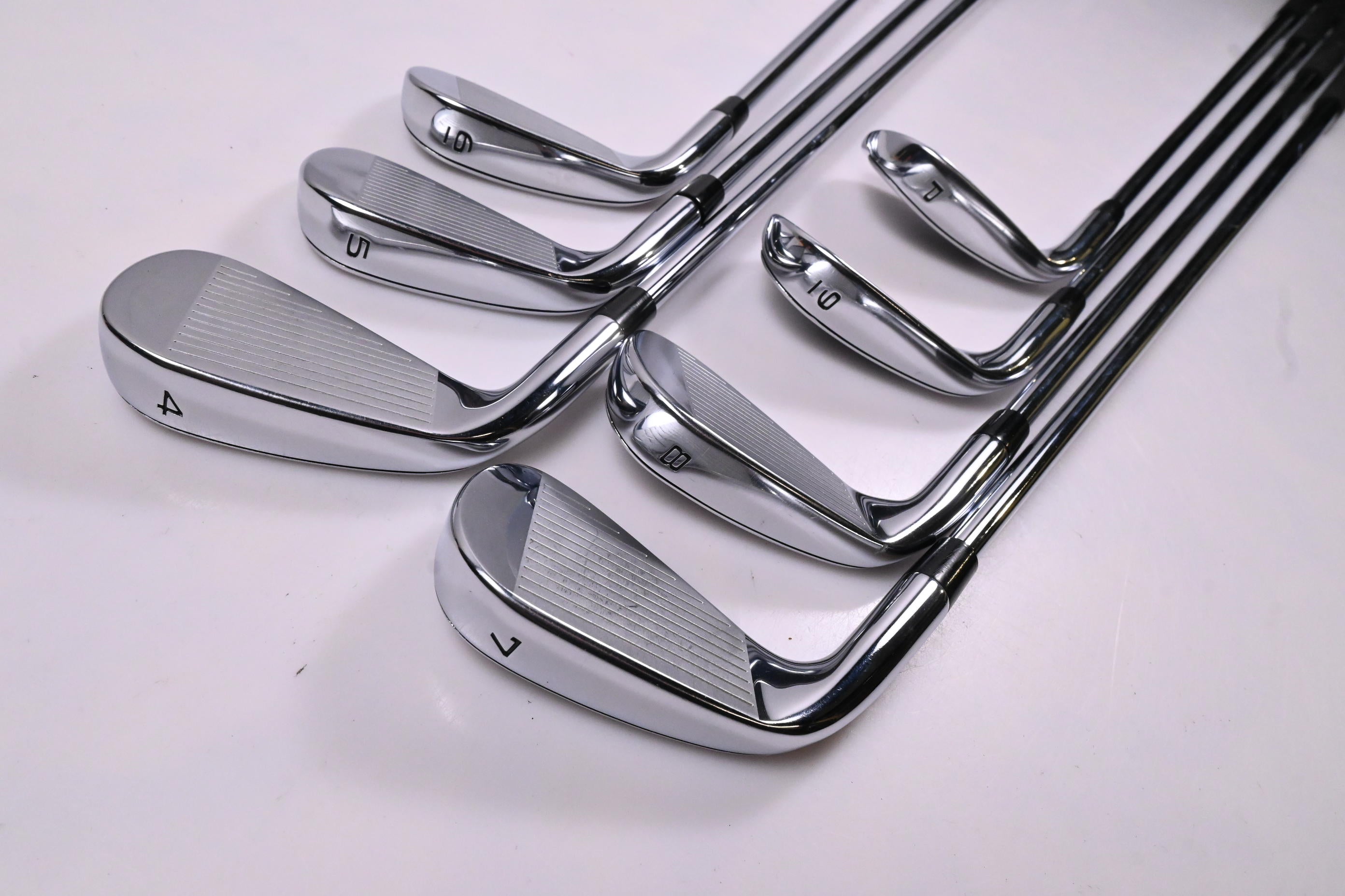 Callaway Rogue ST Pro Irons / 4-PW / Stiff Flex Rifle Tour Flighted 105 Shafts