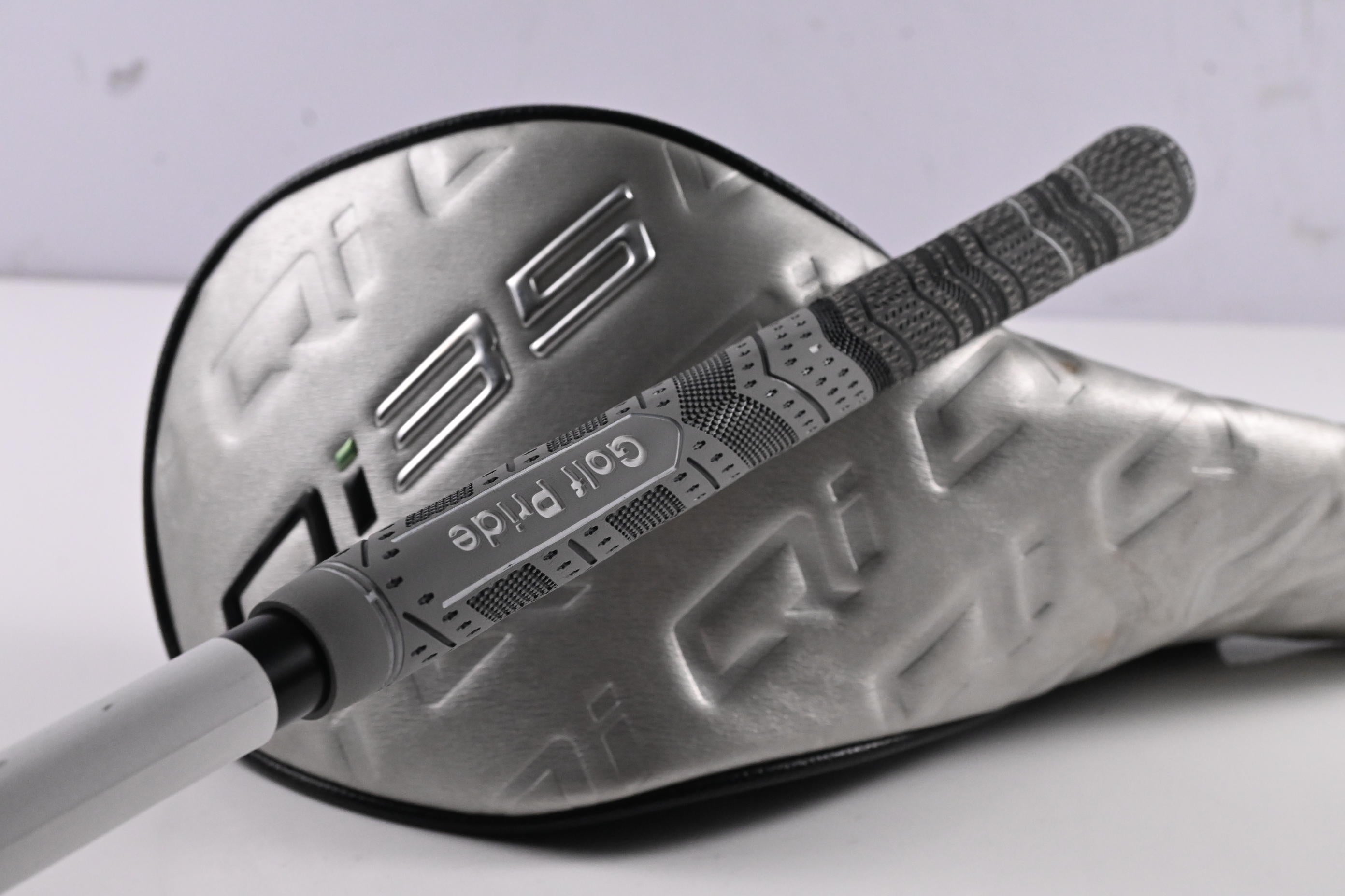 Taylormade Qi35 LS Driver / 10.5 Degree / X-Flex Hzruds Gen5 Black 60 Shaft
