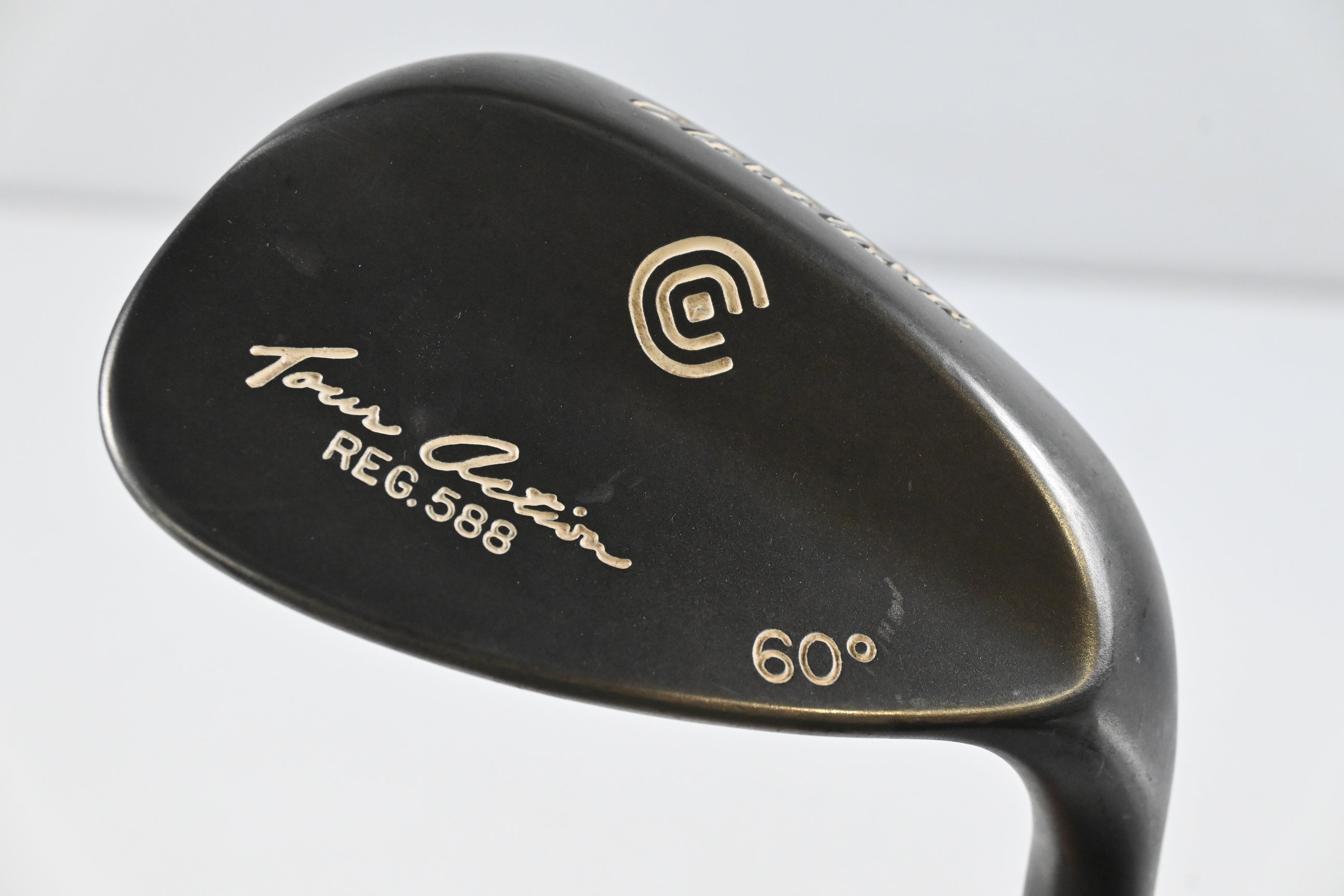 Cleveland 588 Tour Action Lob Wedge / 60 Degree / Wedge Flex Dynamic Gold