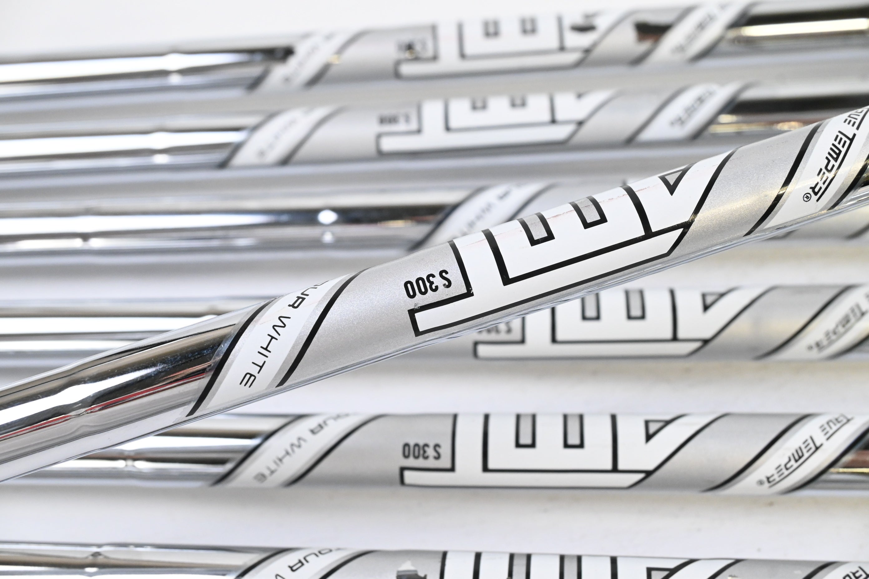 Titleist T100 S 2019 Irons / 4-PW / Stiff Flex AMT Tour White S300 Steel Shafts