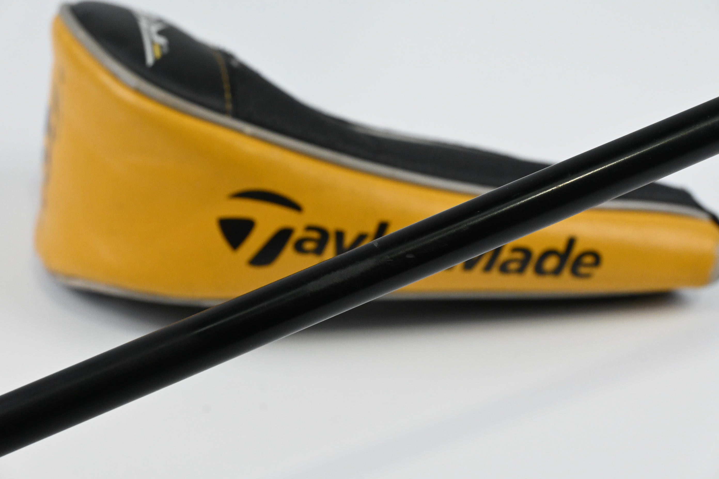 Left Hand Taylormade RBZ Stage 2 #4 Hybrid / 22 Degree / Regular Flex Rocketfuel