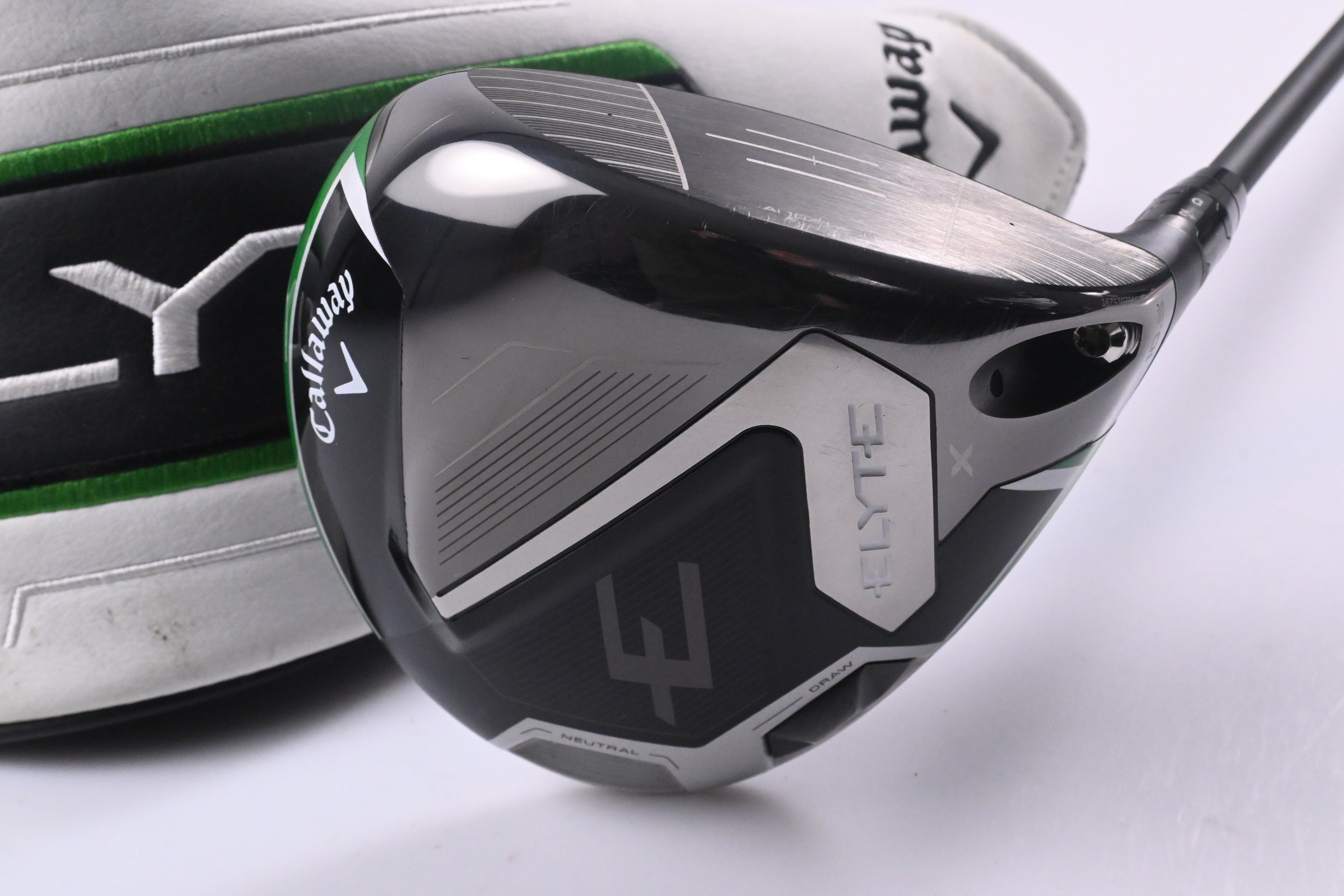 Callaway Elyte X Driver / 10.5 Degree / Regular Flex Vanquish 5 Shaft