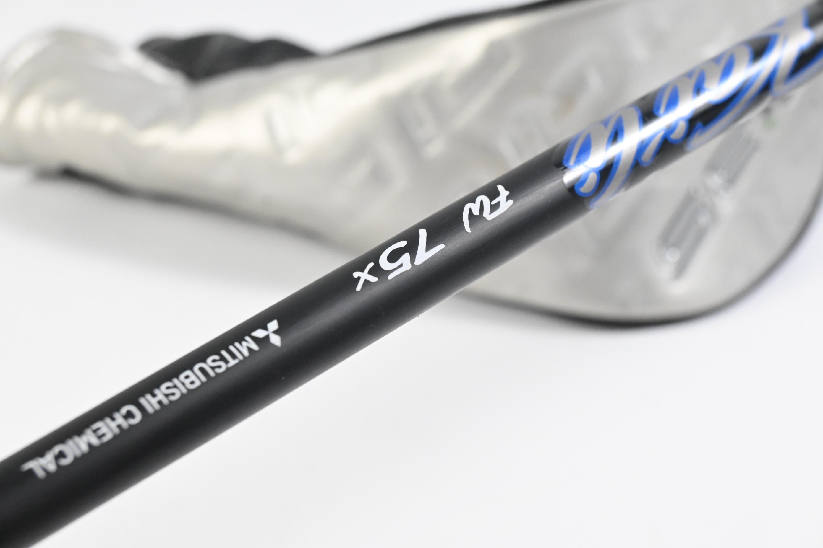 Taylormade Qi35 Tour #3 Wood / 15 Degree / X-Flex Kai'li Darkwave Blue 75 Shaft