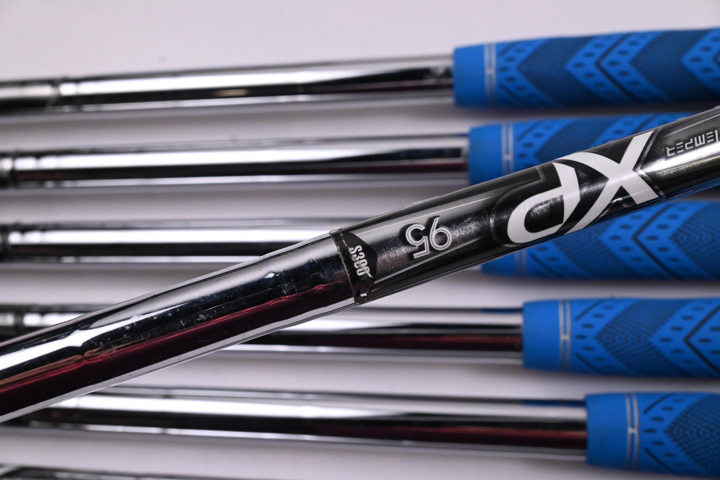 Ping i-Series E1 Irons / 4-PW+GW / Blue Dot / Stiff Flex True Temper XP 95 S300