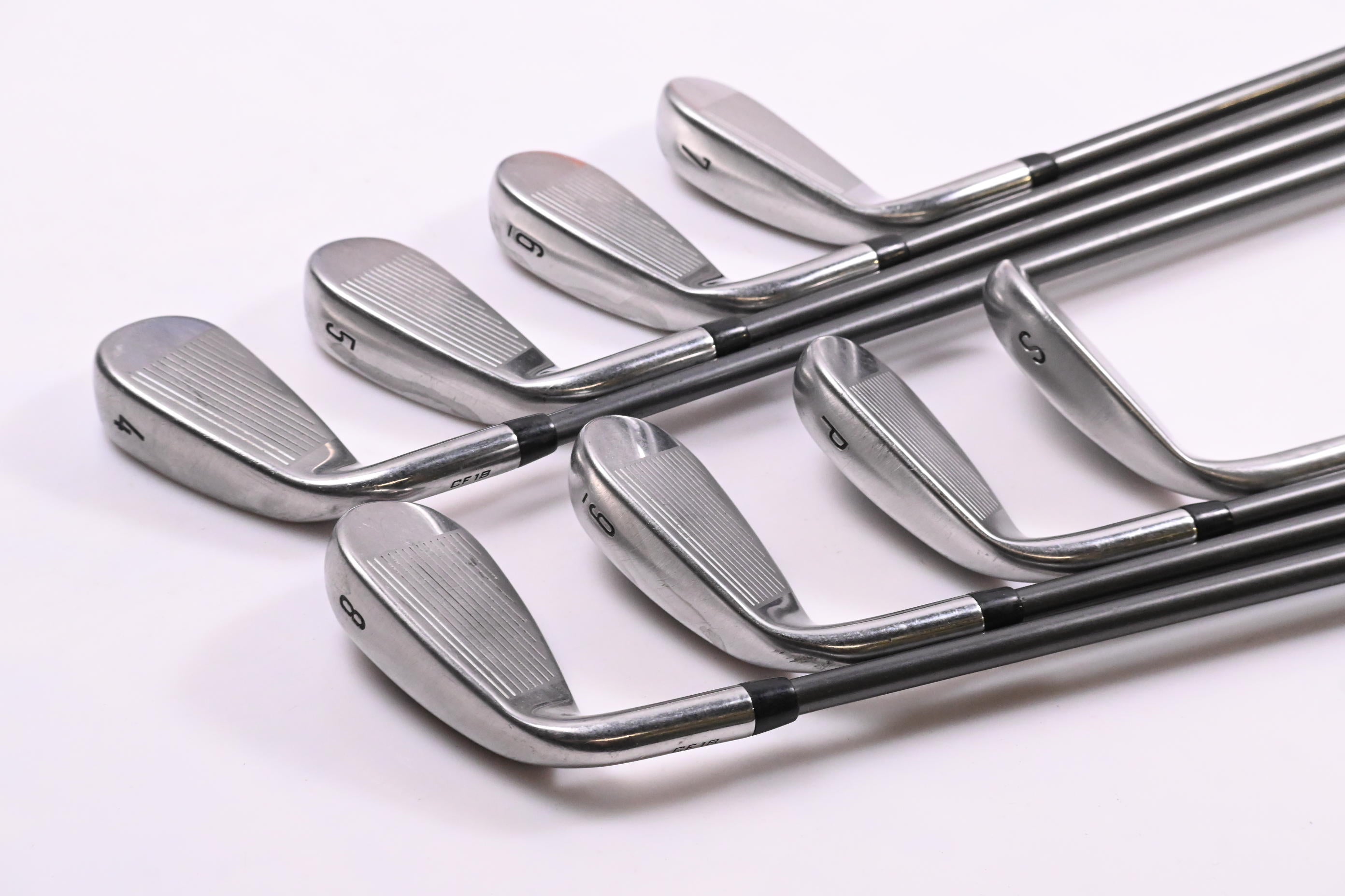 Callaway Rogue Irons / 4-PW+SW / Regular Flex Aldila Synergy 60 Shafts