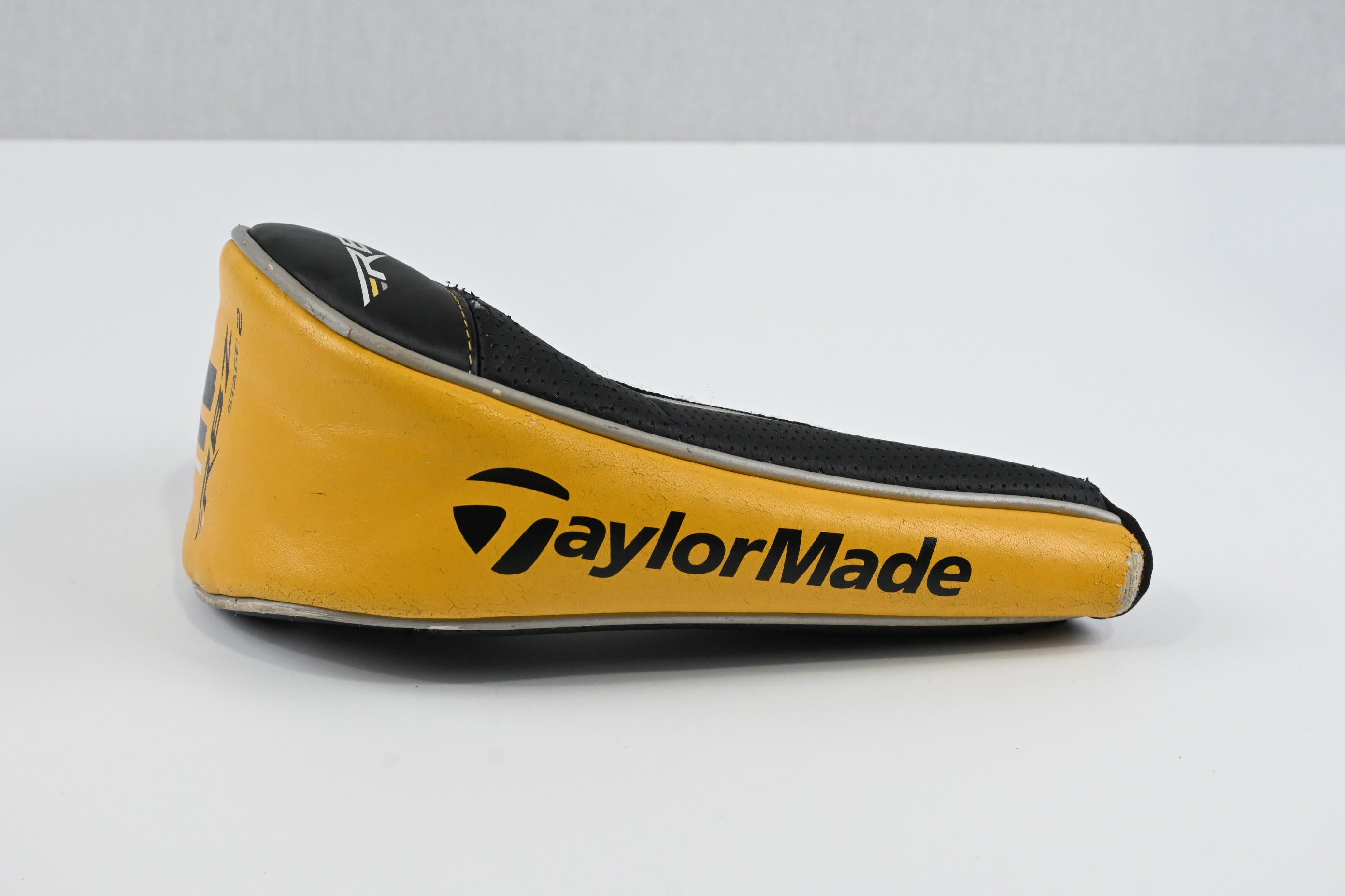 Left Hand Taylormade RBZ Stage 2 #4 Hybrid / 22 Degree / Regular Flex Rocketfuel