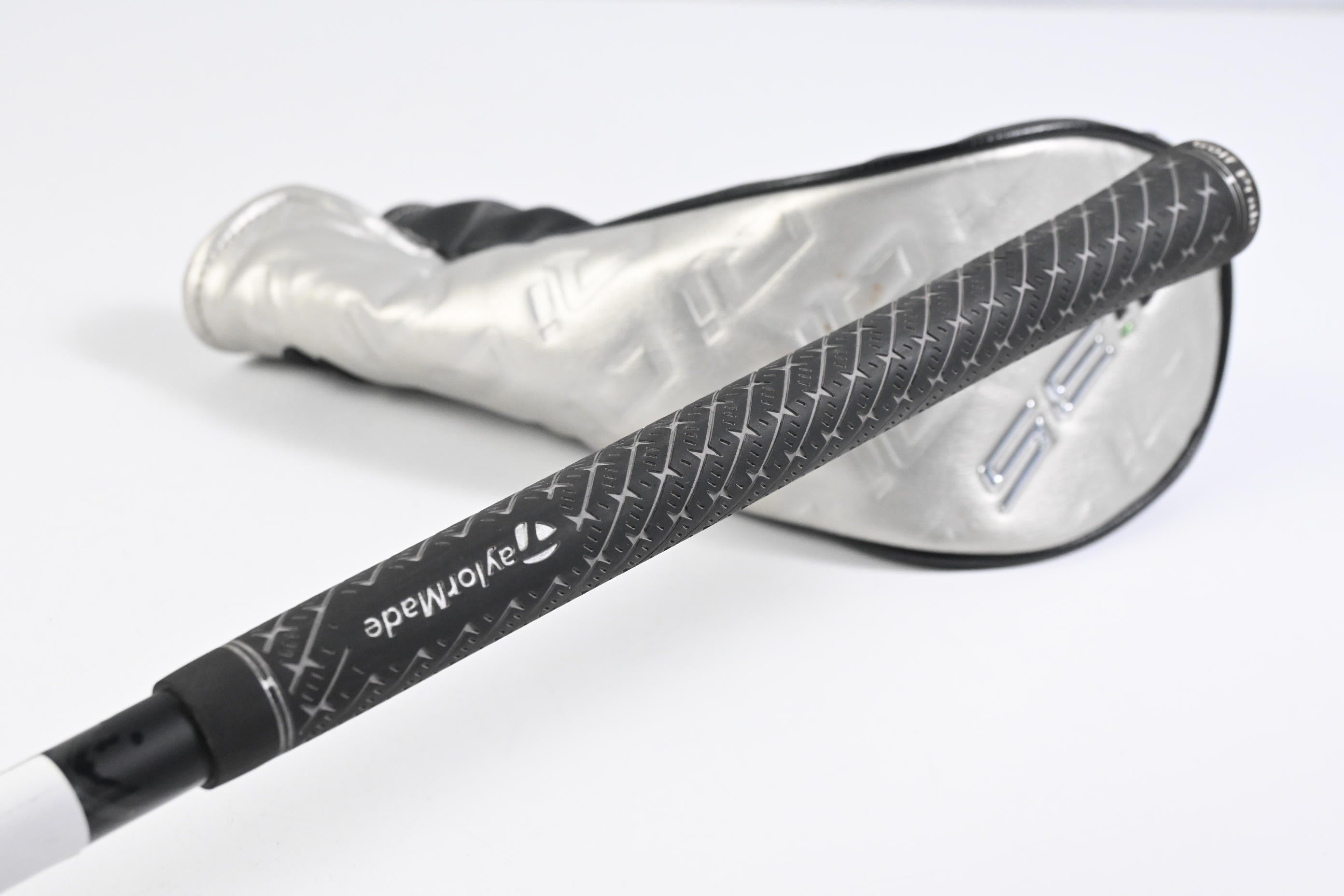 Taylormade Qi35 Tour #3 Wood / 15 Degree / X-Flex Kai'li Darkwave Blue 75 Shaft