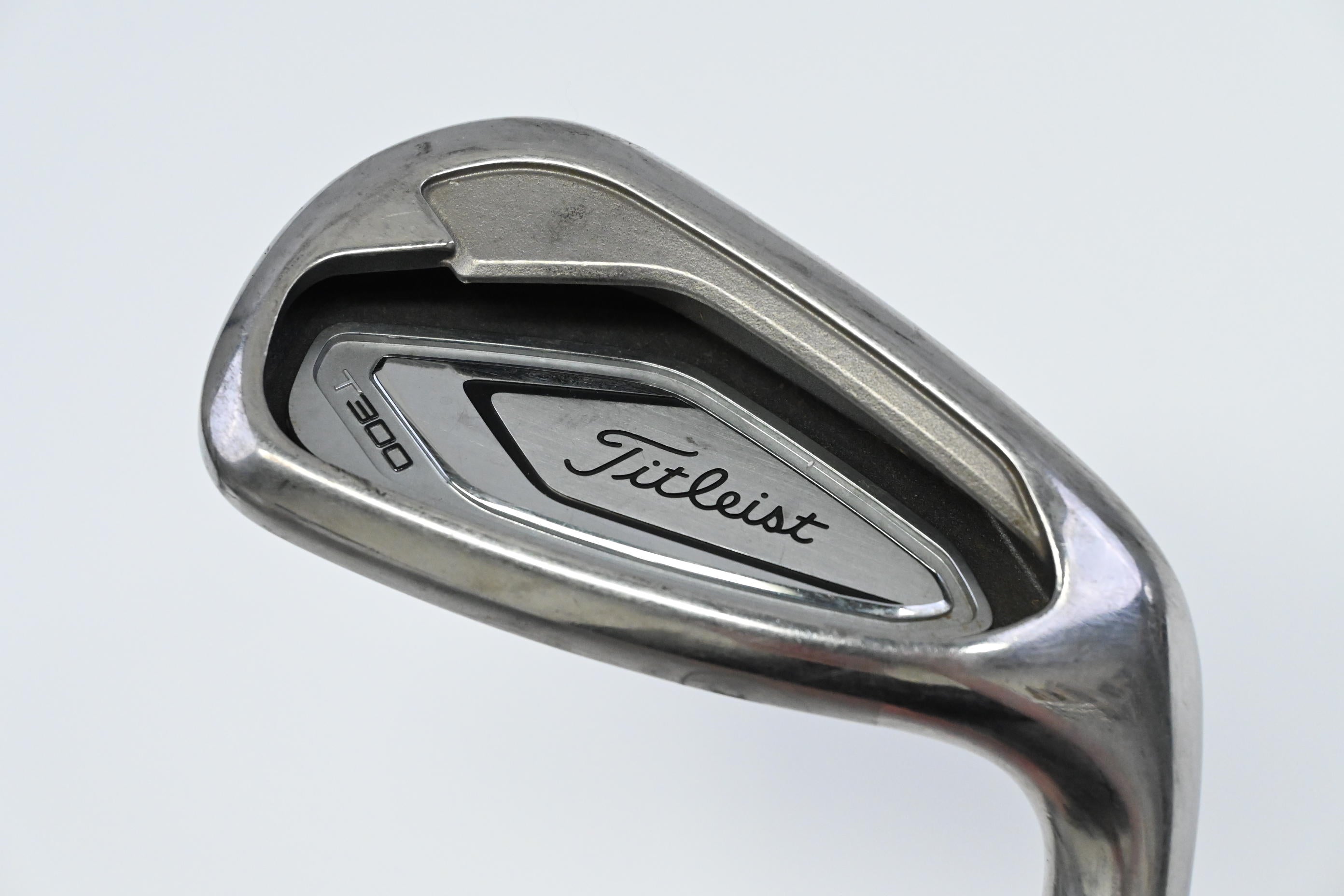 Titleist T300 2019 #9 Iron / Regular Flex AMT Red R300 Shaft