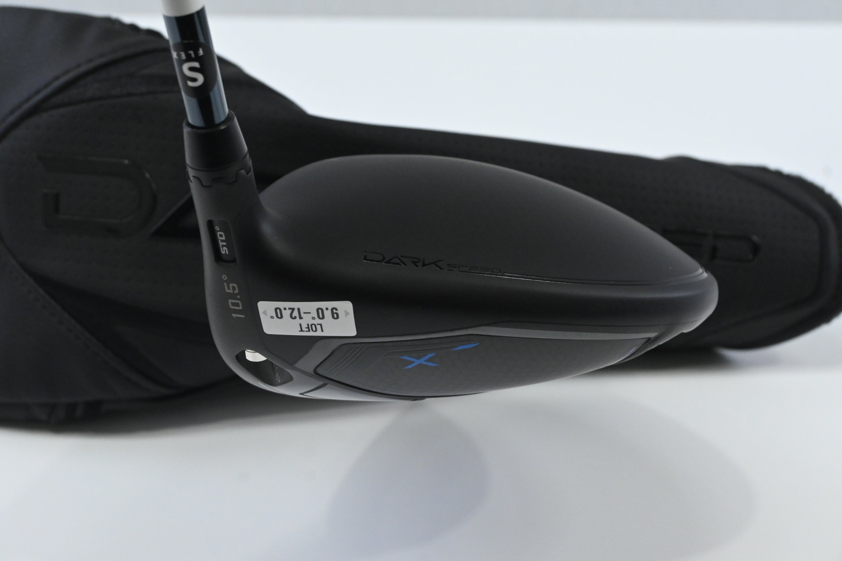 Cobra Darkspeed X Driver / 10.5 Degree / Stiff Flex UST Lin-Q M40X Blue 6 Shaft