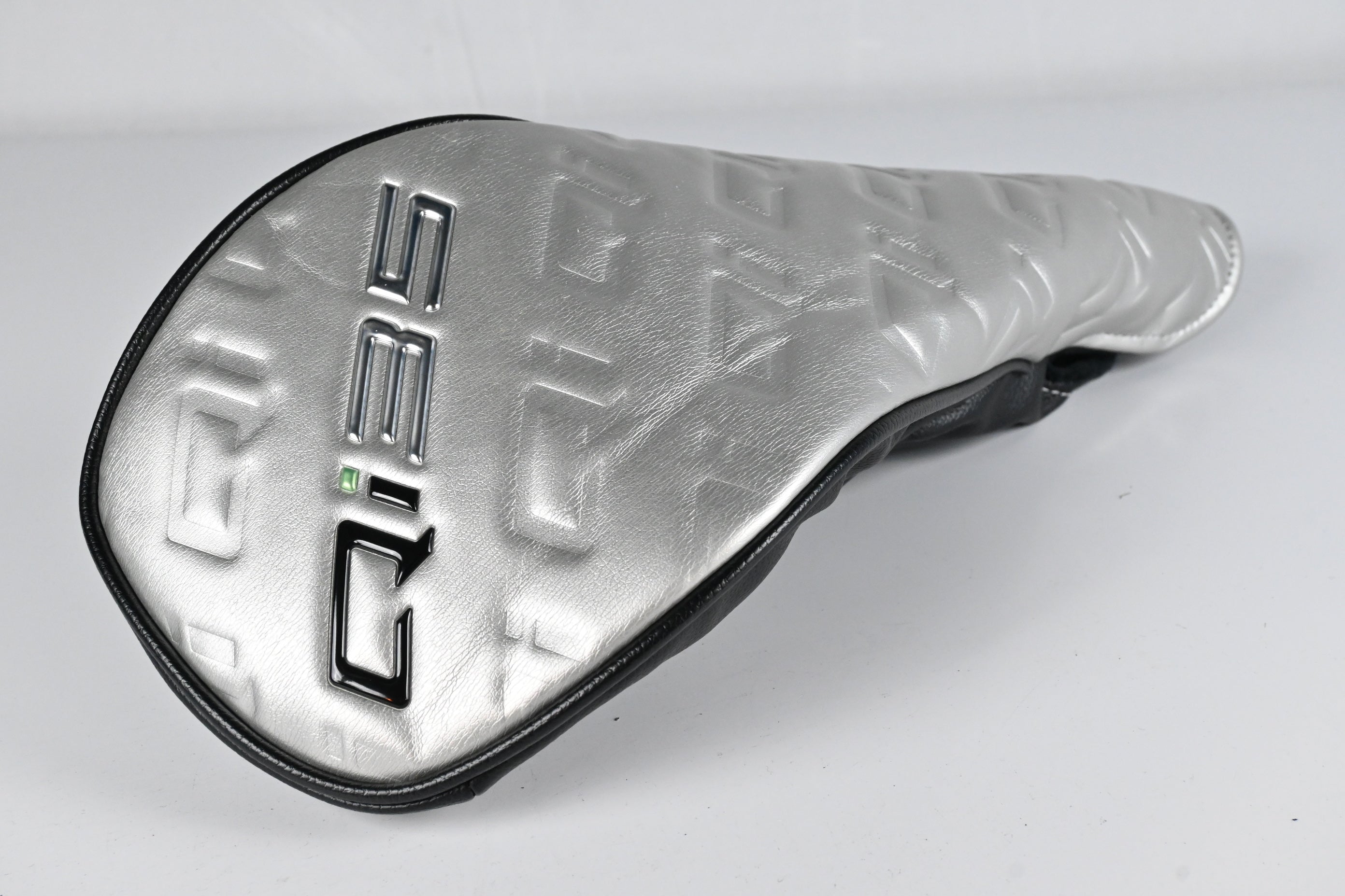 Taylormade Qi35 Driver / 9 Degree / Stiff Flex Fujikura Ventus Blue 5 Shaft