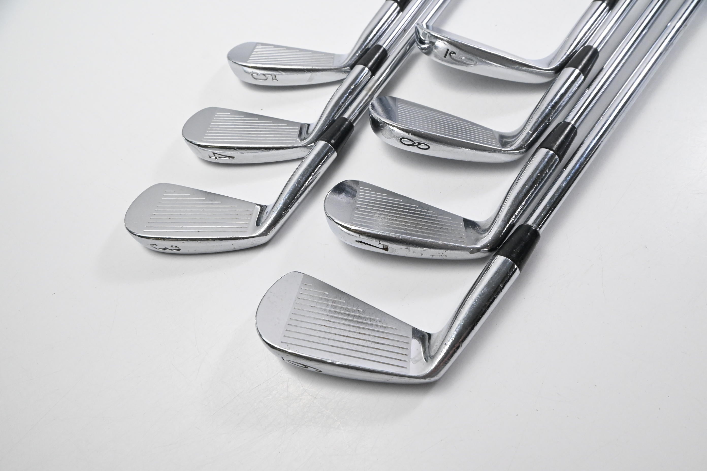 Titleist 680 Forged Irons / 3-9i / Stiff Flex Dynamic Gold SensiCore S300 Shafts