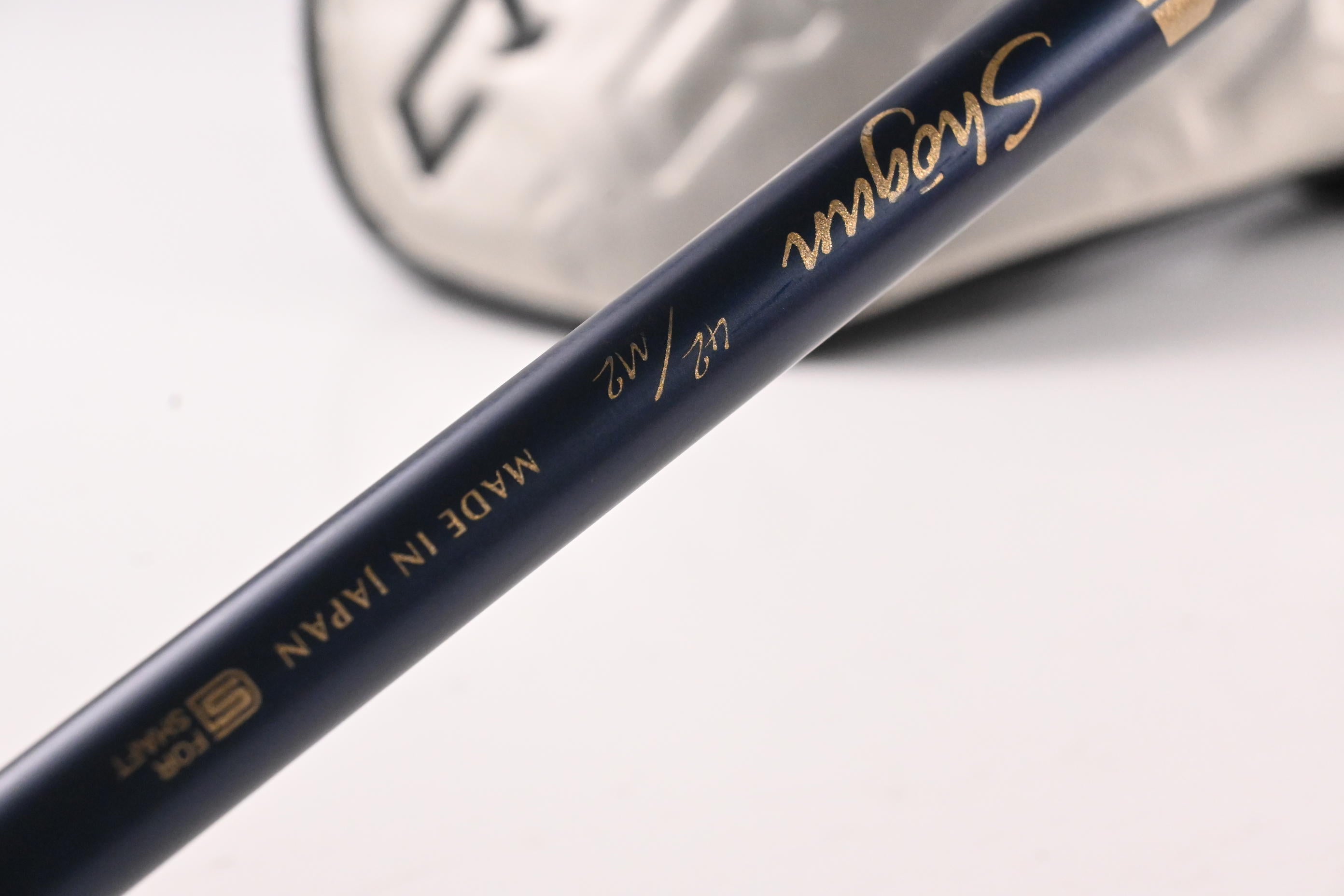 Taylormade Qi35 Driver / 10.5 Degree / Regular Flex ACCRA Shogun 42 Shaft