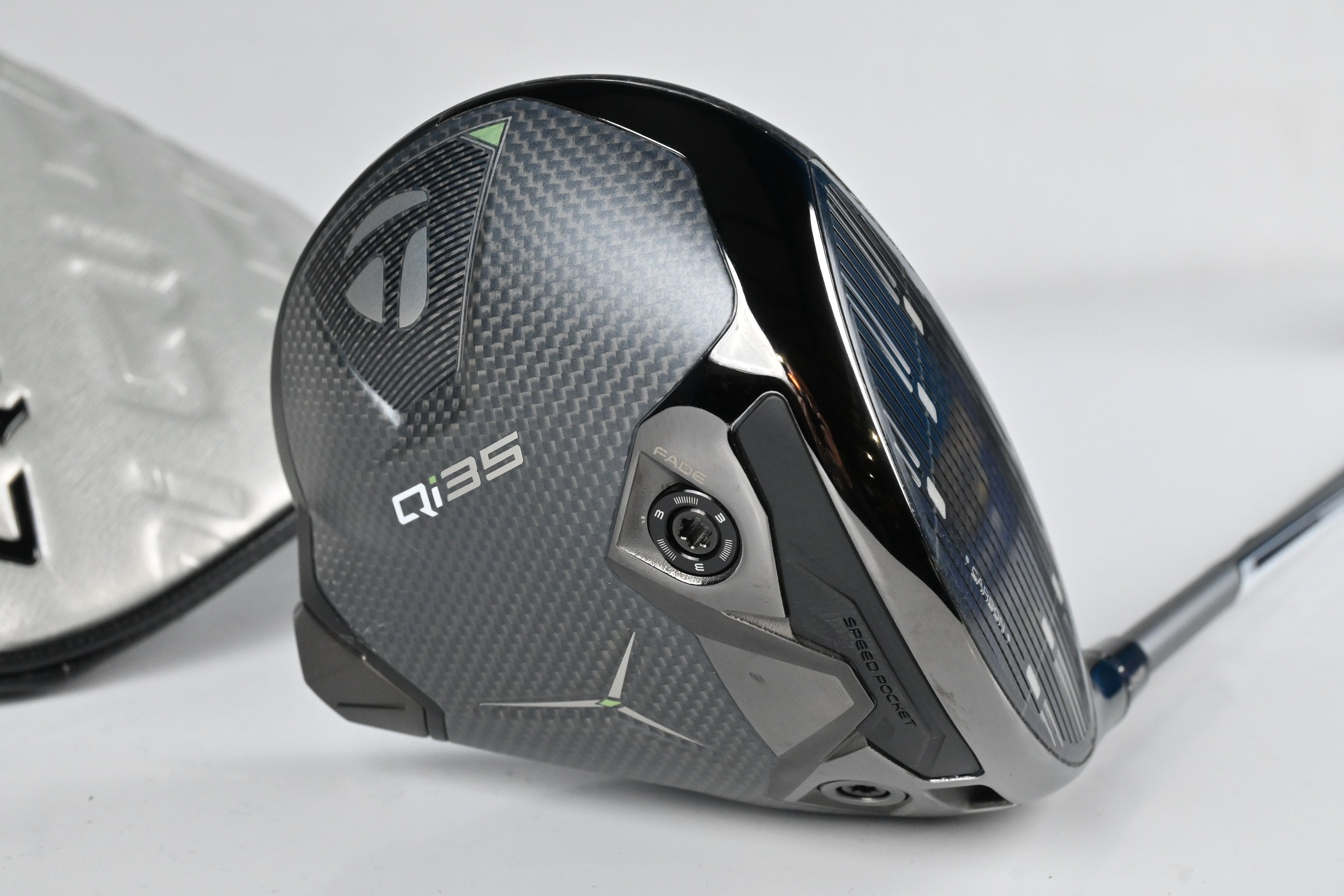 Taylormade Qi35 LS Driver / 9 Degree / Regular Flex Fujikura Airspeeder 50 Shaft