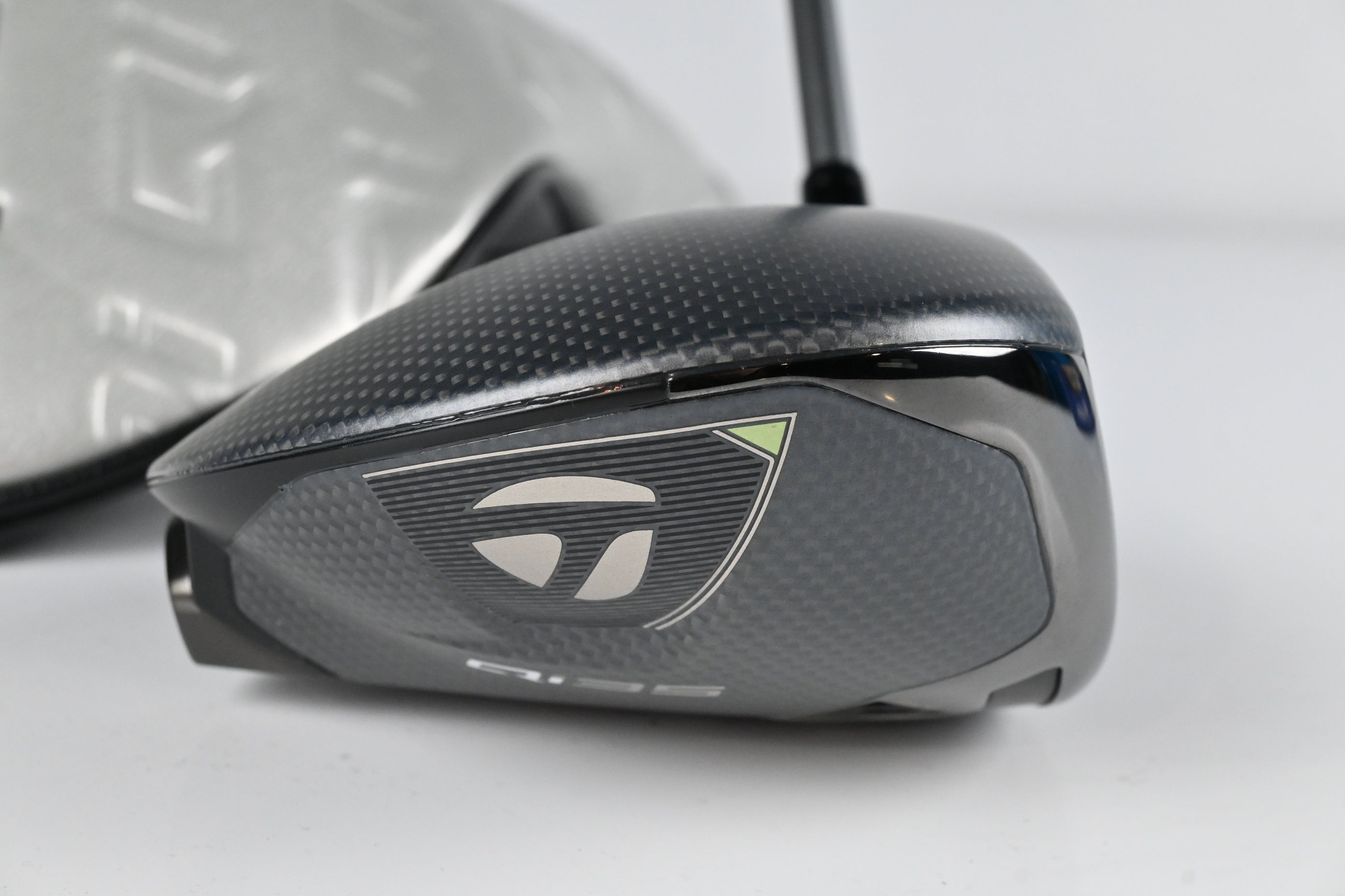 Taylormade Qi35 LS Driver / 9 Degree / Regular Flex Fujikura Airspeeder 50 Shaft