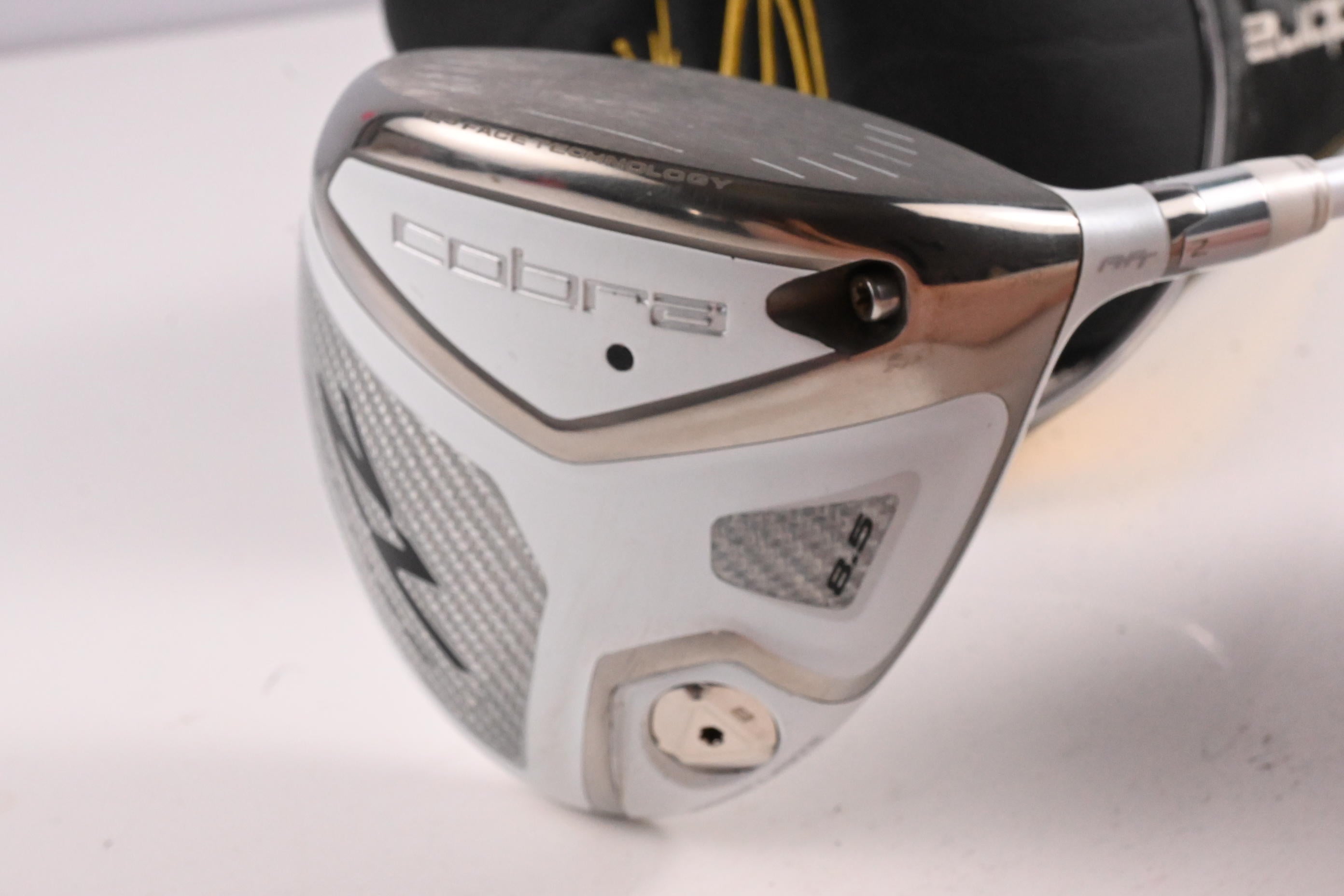 Cobra ZL Encore Driver / 8.5 Degree / Stiff Flex Fujikura Motore F1 55 Shaft