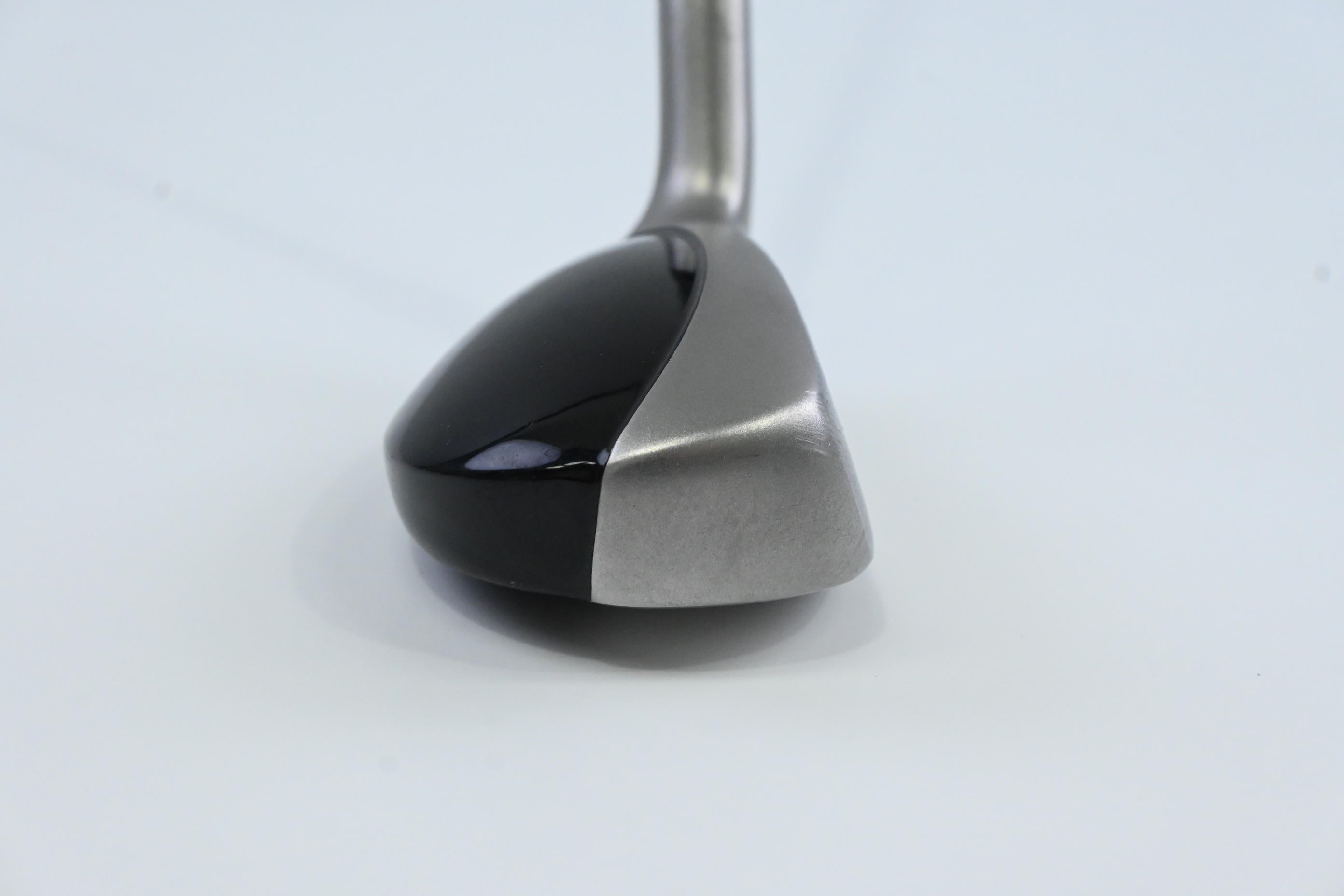 Taylormade Rescue Mid #3 Hybrid / 19 Degree / Regular Flex Taylormade Shaft