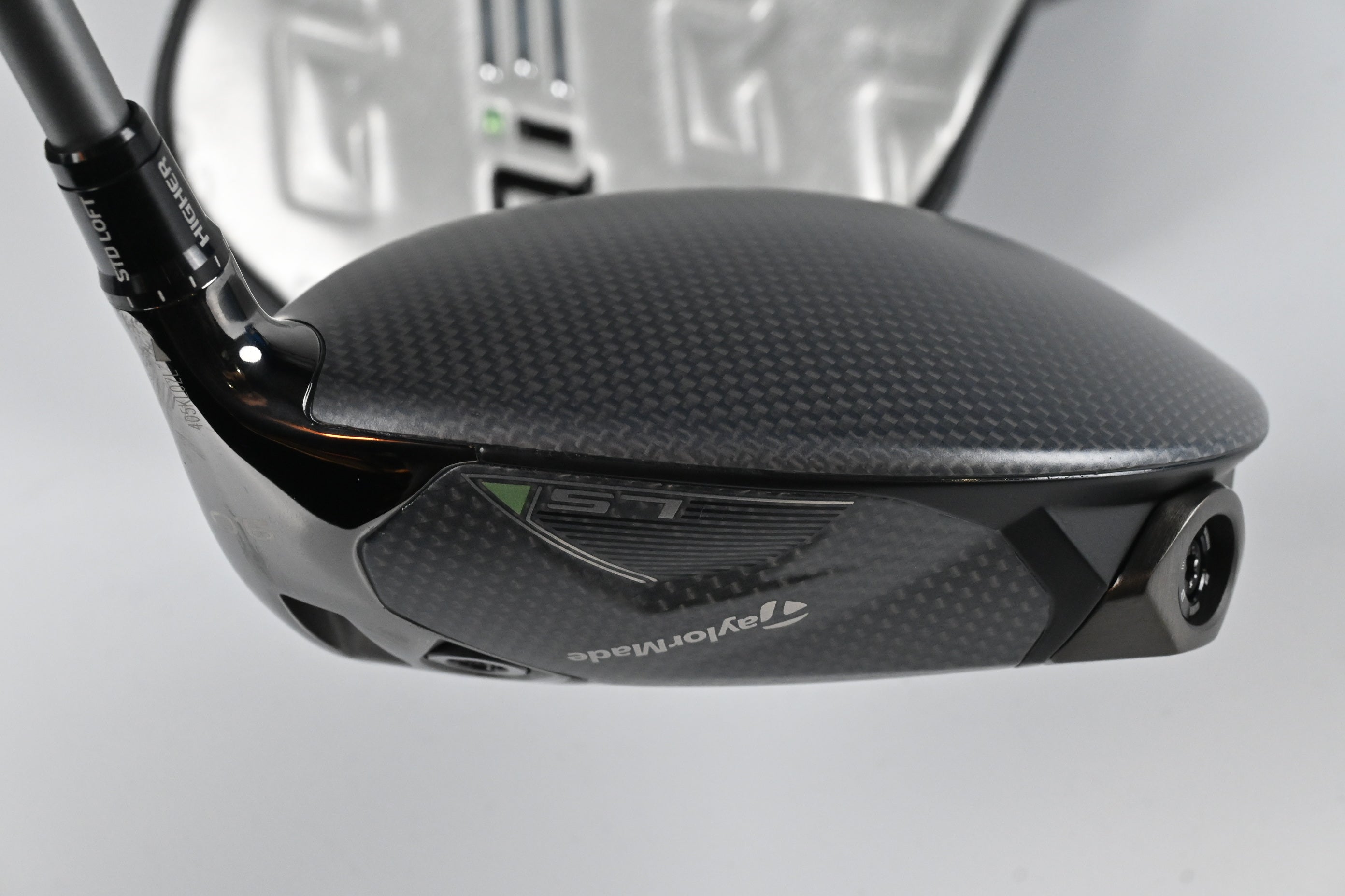 Taylormade Qi35 LS Driver / 9 Degree / Regular Flex Fujikura Airspeeder 50 Shaft