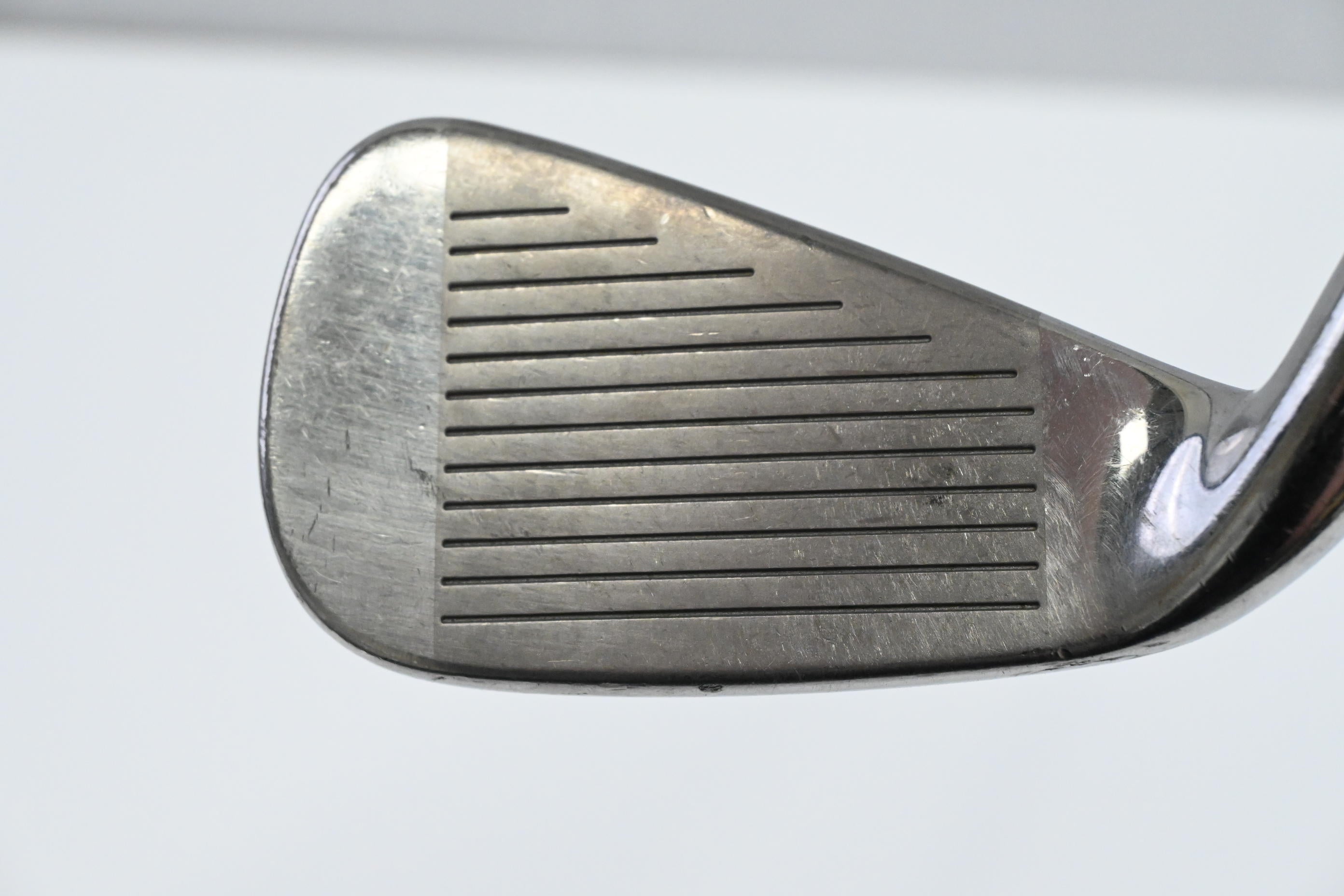 Titleist AP1 710 #4 Iron / 23 Degree / Regular Flex Dynamic Gold R300 Shaft