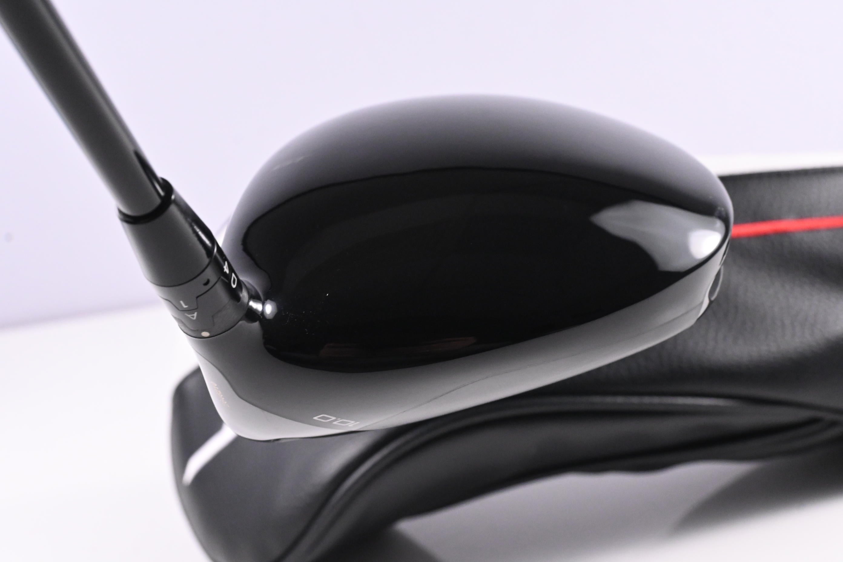 Titleist GT2 Driver / 10 Degree / Stiff Flex HZRDUS Smoke RDX Blue 60 Shaft