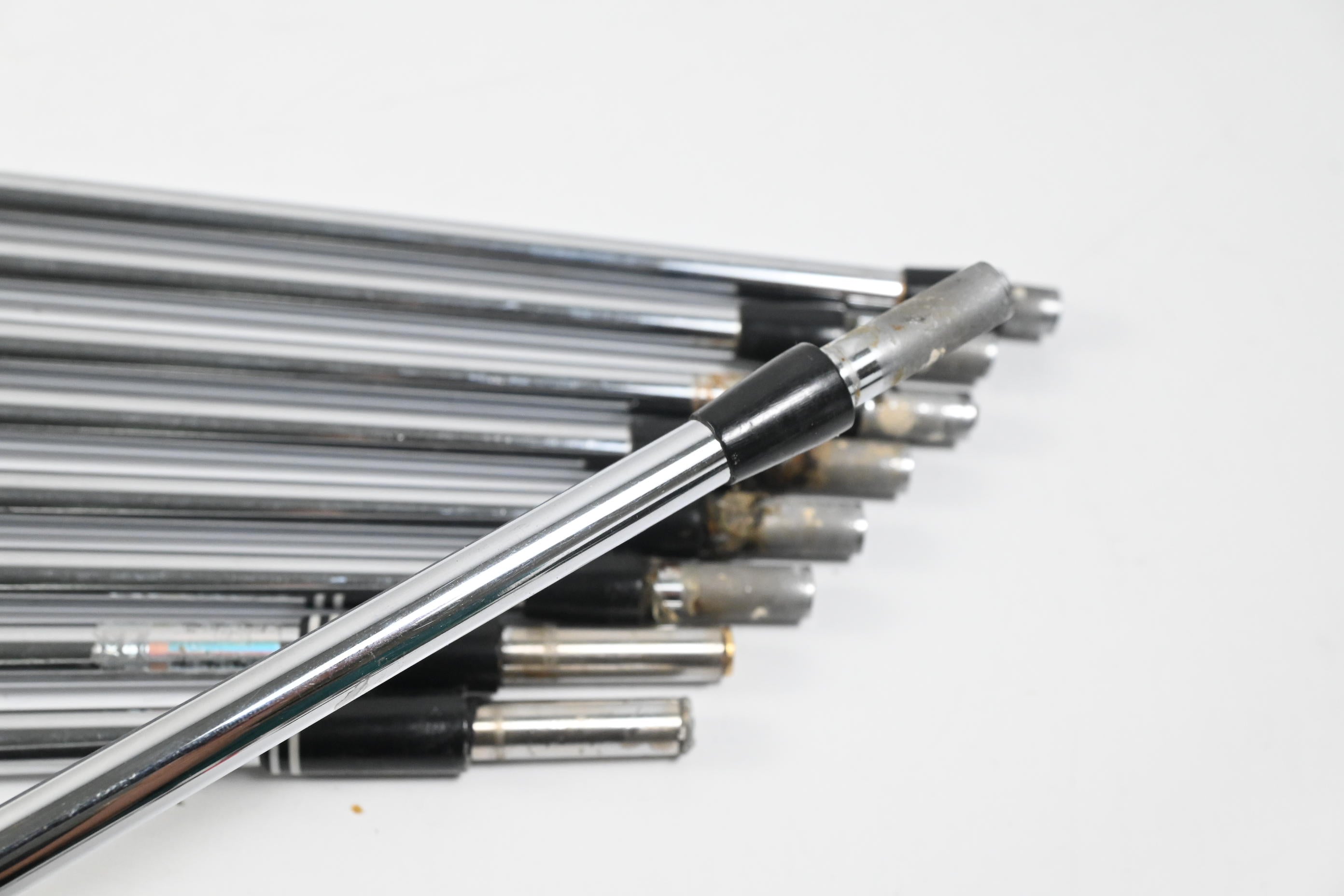 Project X Rifle Iron Shafts / Stiff Flex / Set of 8 / .355" Tips