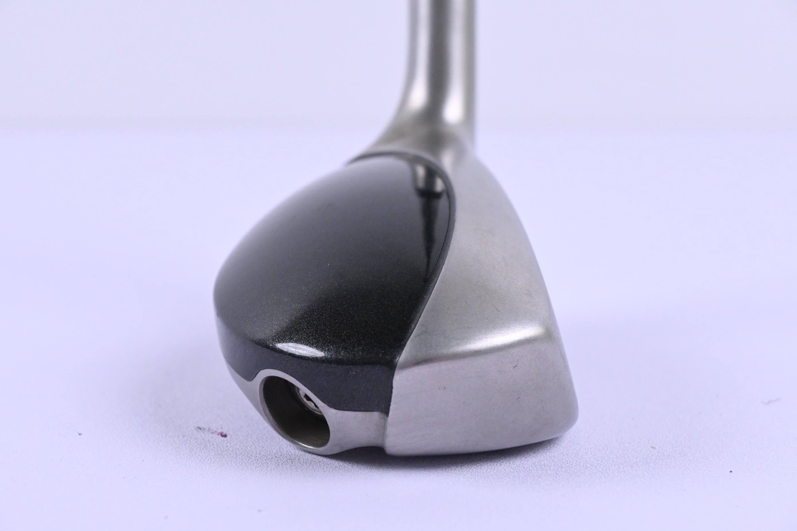 Taylormade Rescue Dual #3 Hybrid / 19 Degree / Regular Flex Ultralite Graphite Shaft