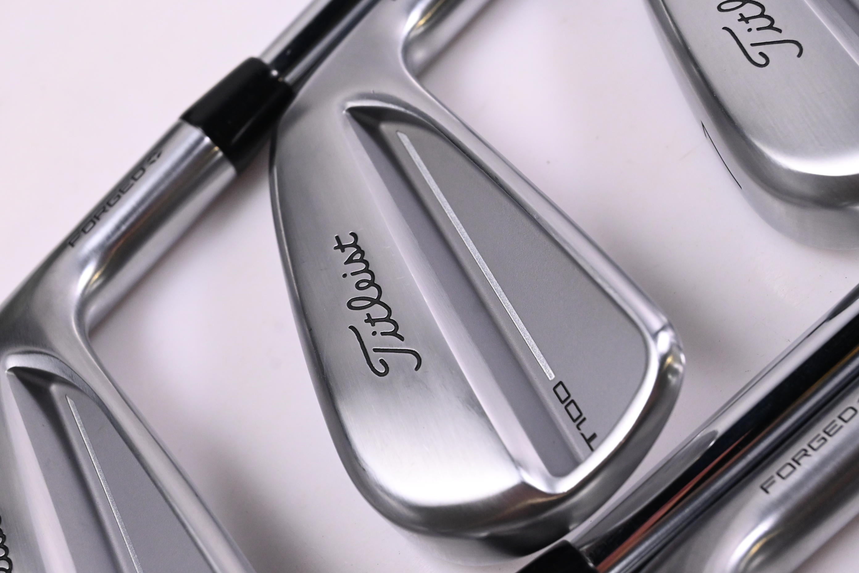 Titleist T100 2025 Irons / 5-PW / X-Flex Project X Shafts